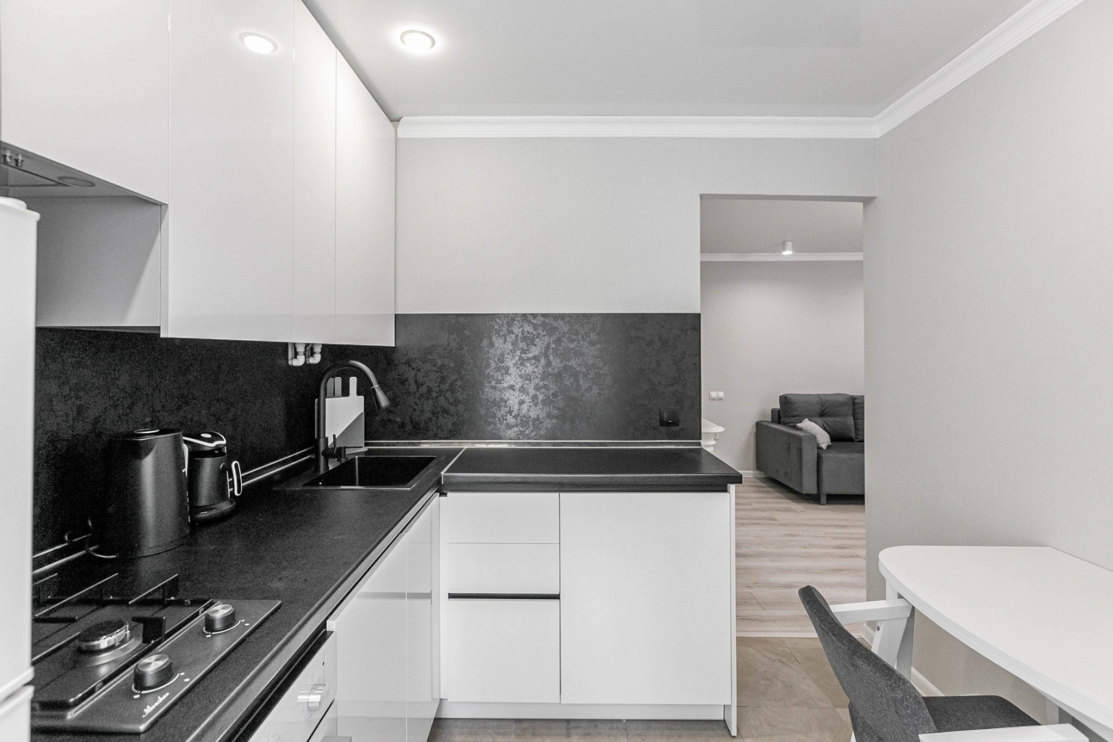 Квартира Королевская кровать с камином