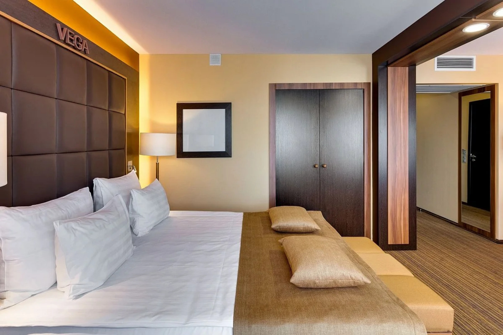 Отель Измайлово Вега Сервис Размещения Фаворит Групп