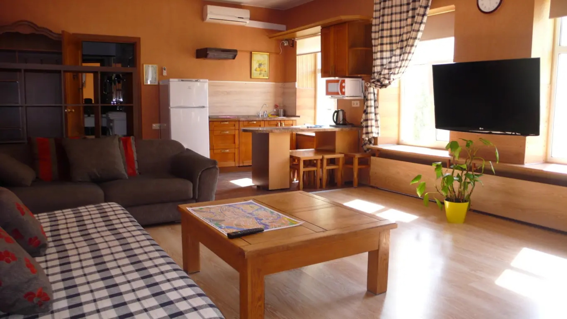 Апартаменты на Исаакиевской