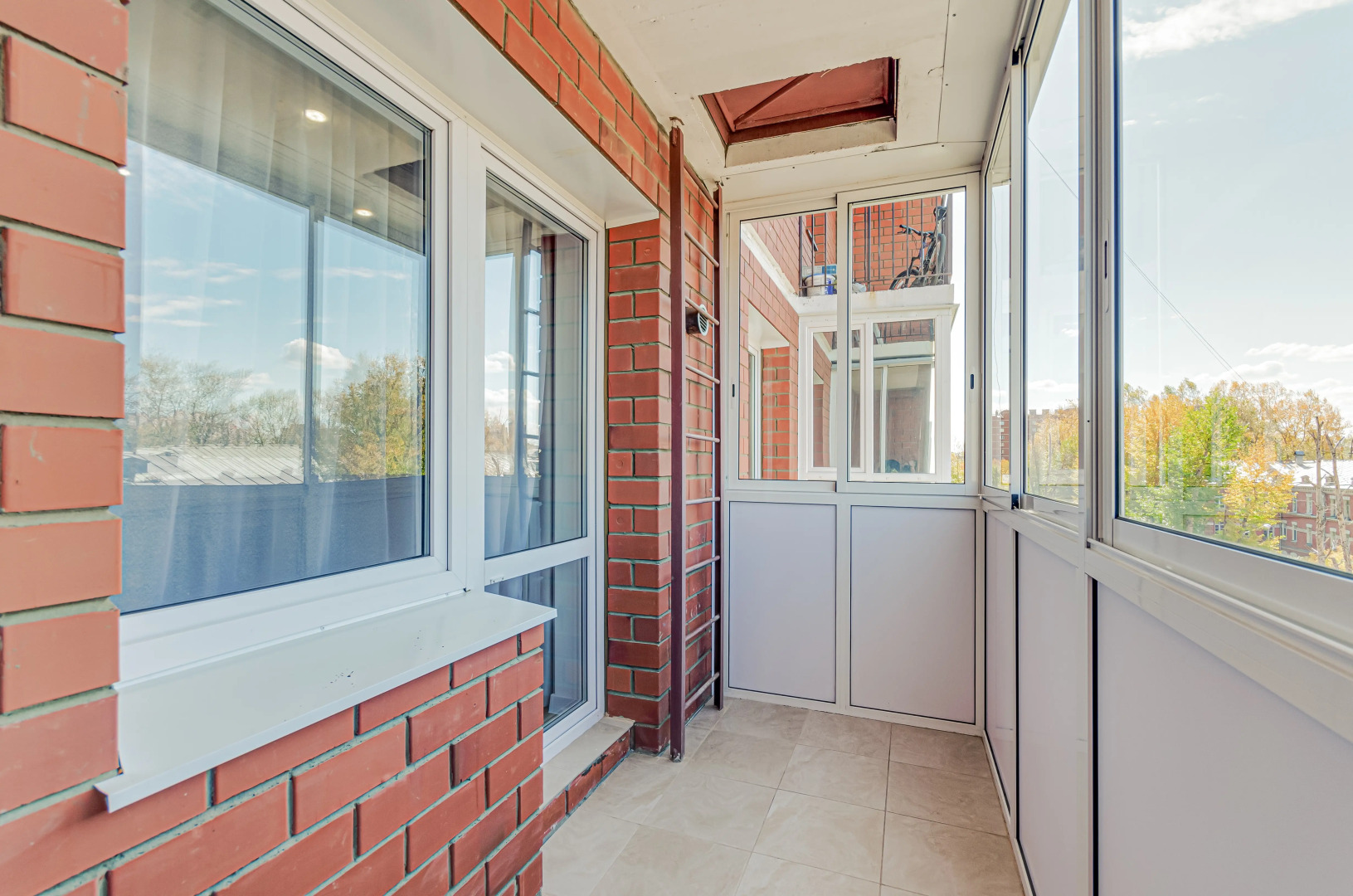 Апартаменты Sunny Sky Studio