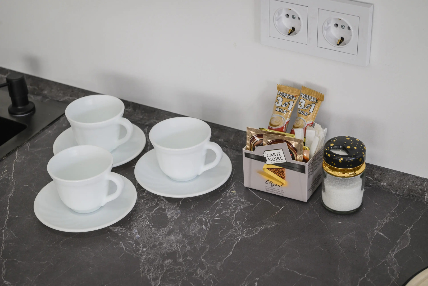 Апартаменты Алма-Ата Пять апартов Business-class рядом ТРЦ MEGA Лучшая локация