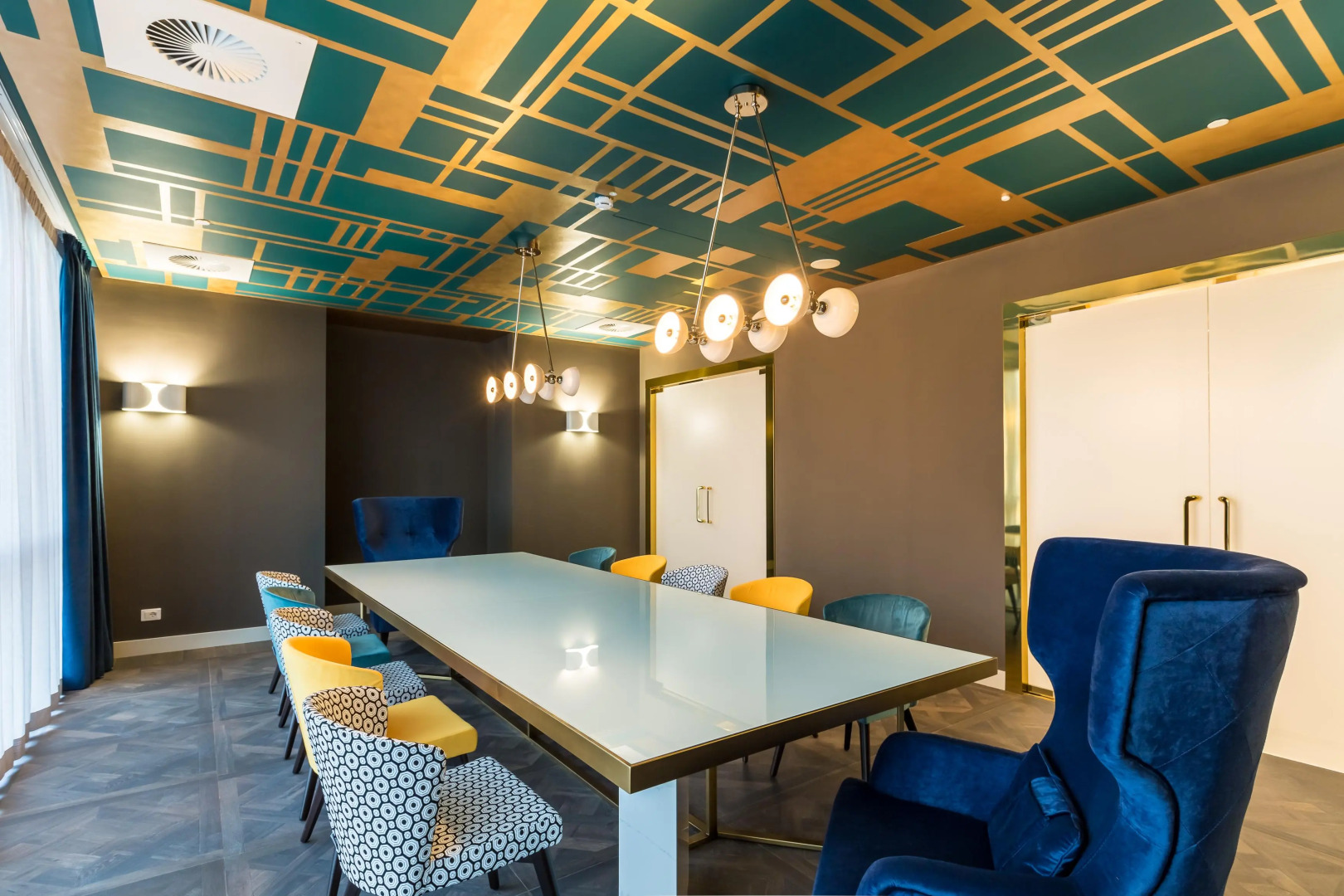 Отель Mercure Almaty City Center