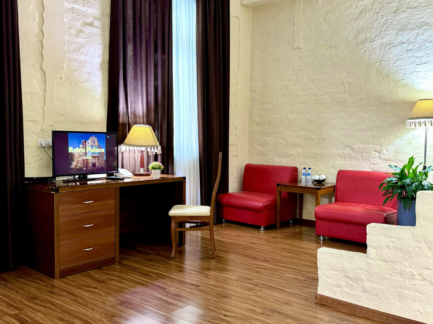 Отель Retro Palace