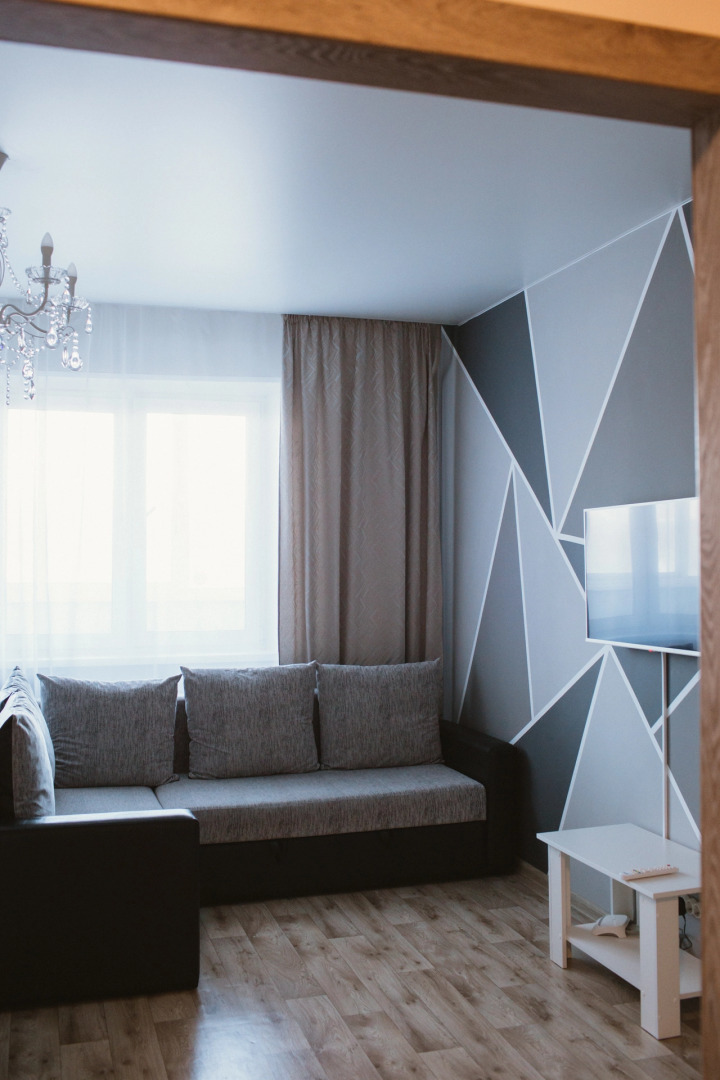 Просторные апартаменты с балконом