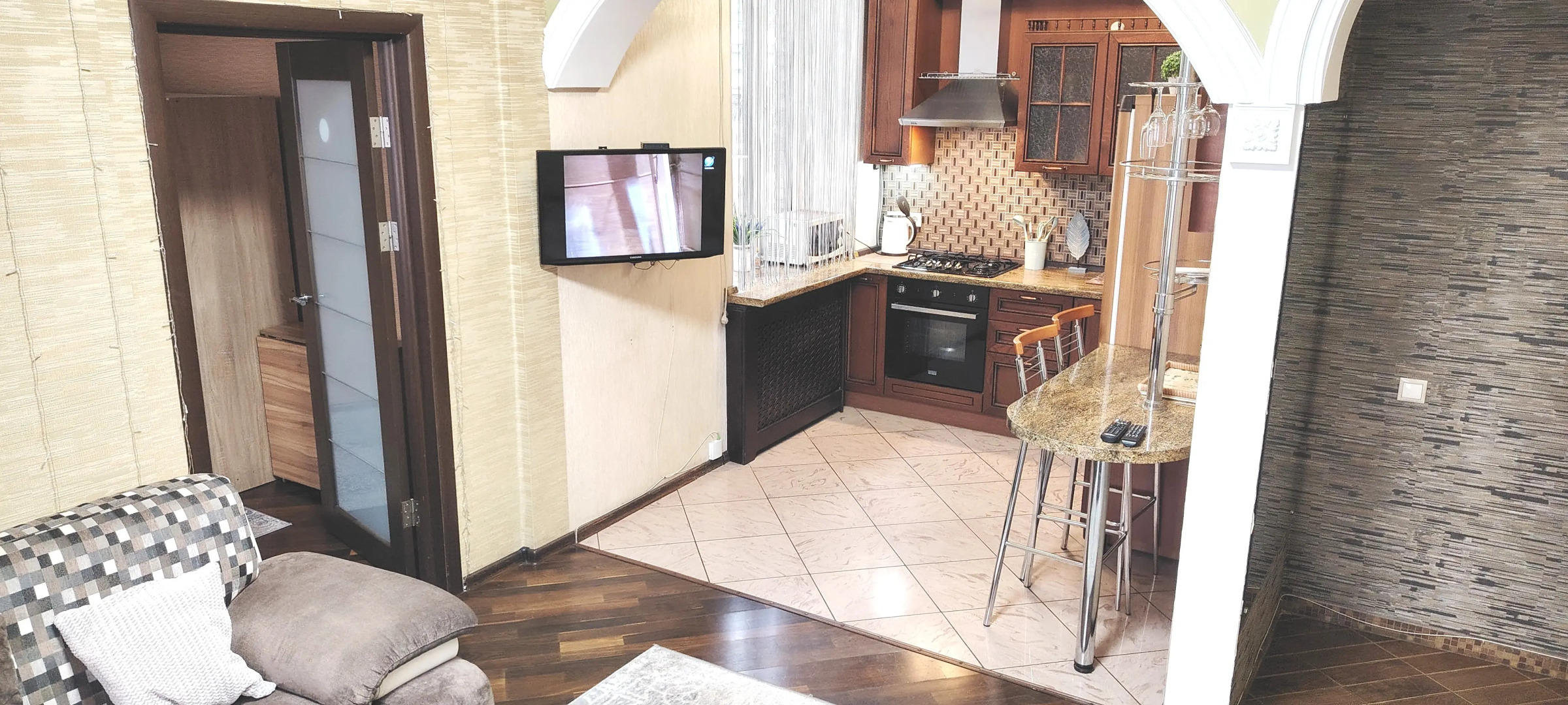 Квартира с двумя спальнями и большой гостиной в самом центре Минска