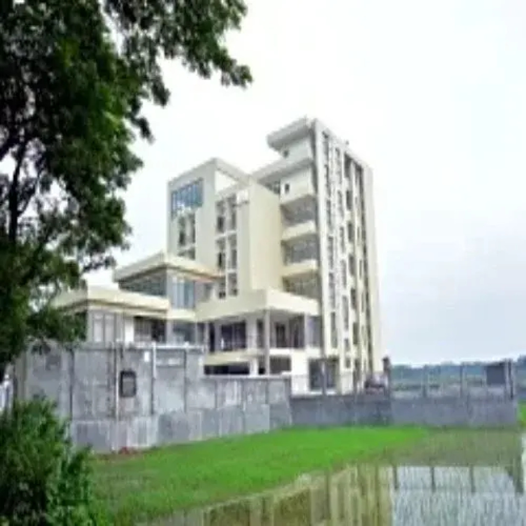 Отель Divine Centre Ltd