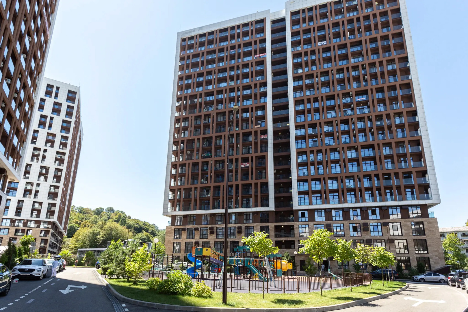 Студия с балконом и видом на горы. Аллея 392