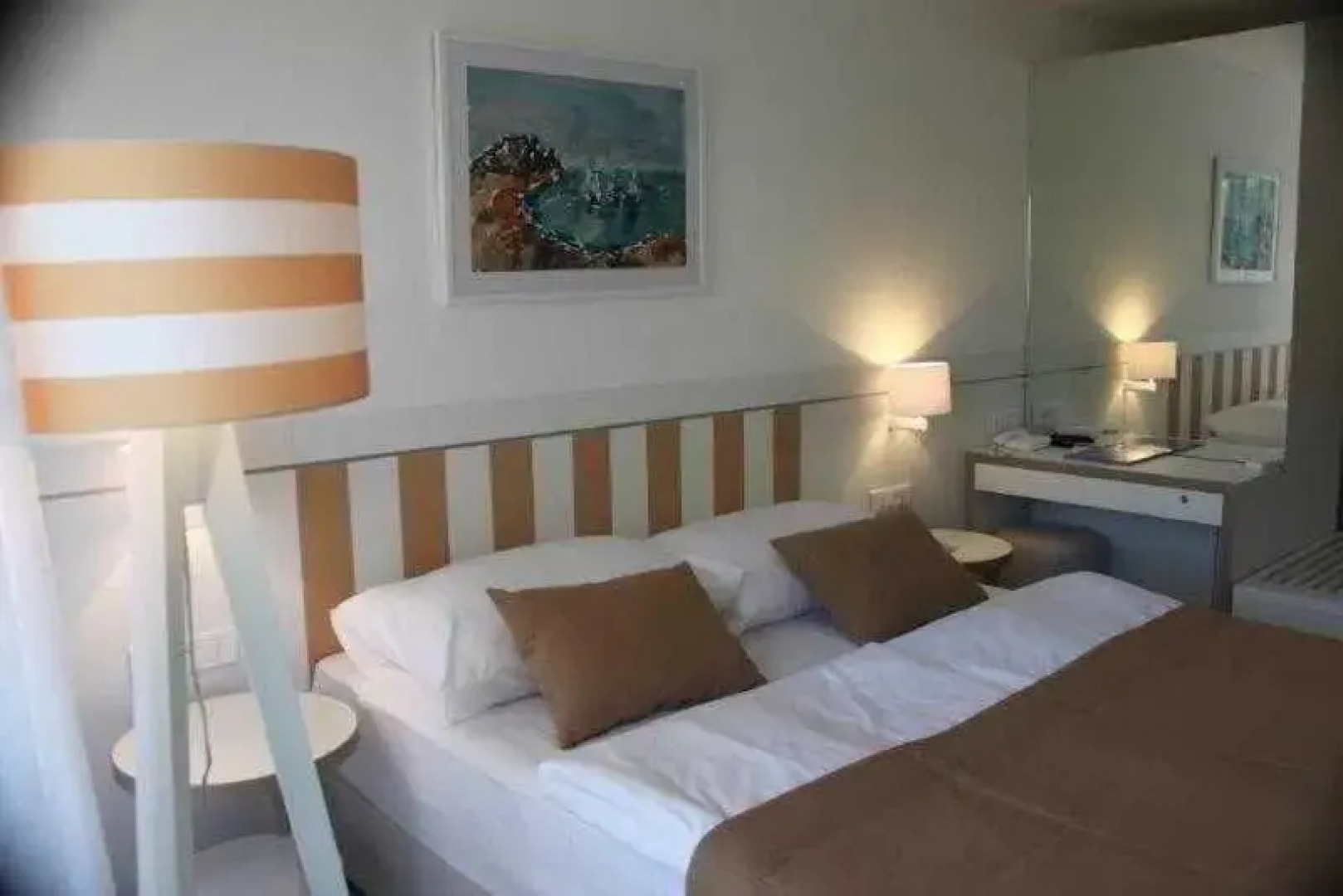 Отель Castellastva