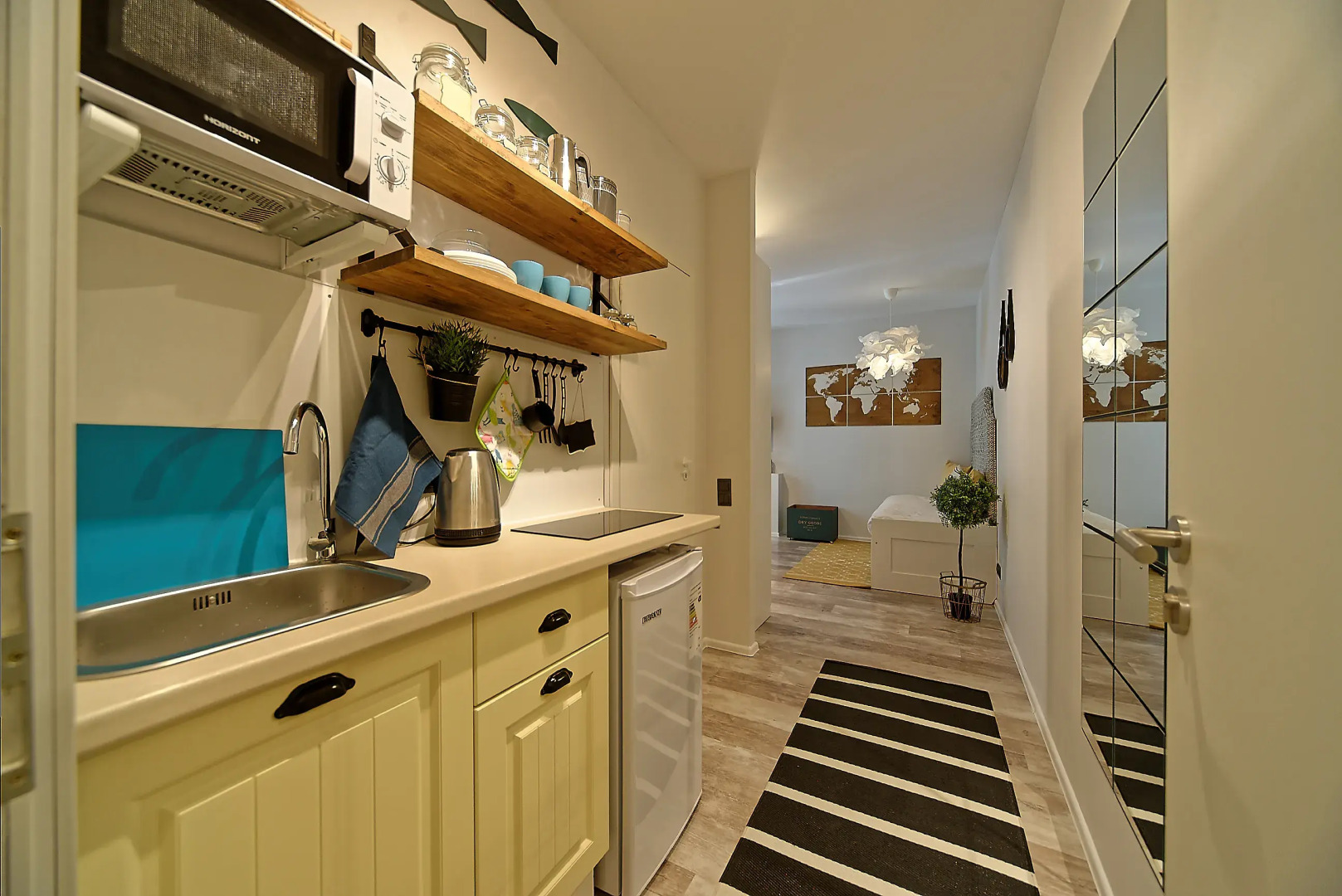 Апартаменты 11