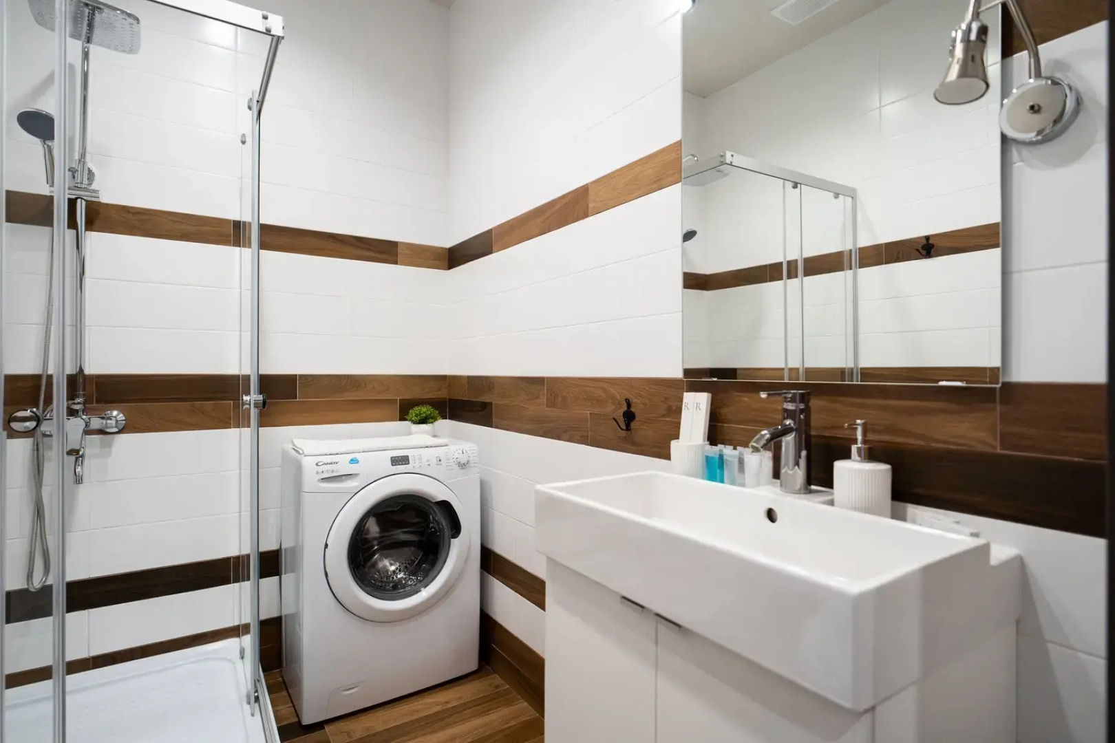 Апартаменты Lalapart Brooklyn четырехместная в ЖК Лайнер