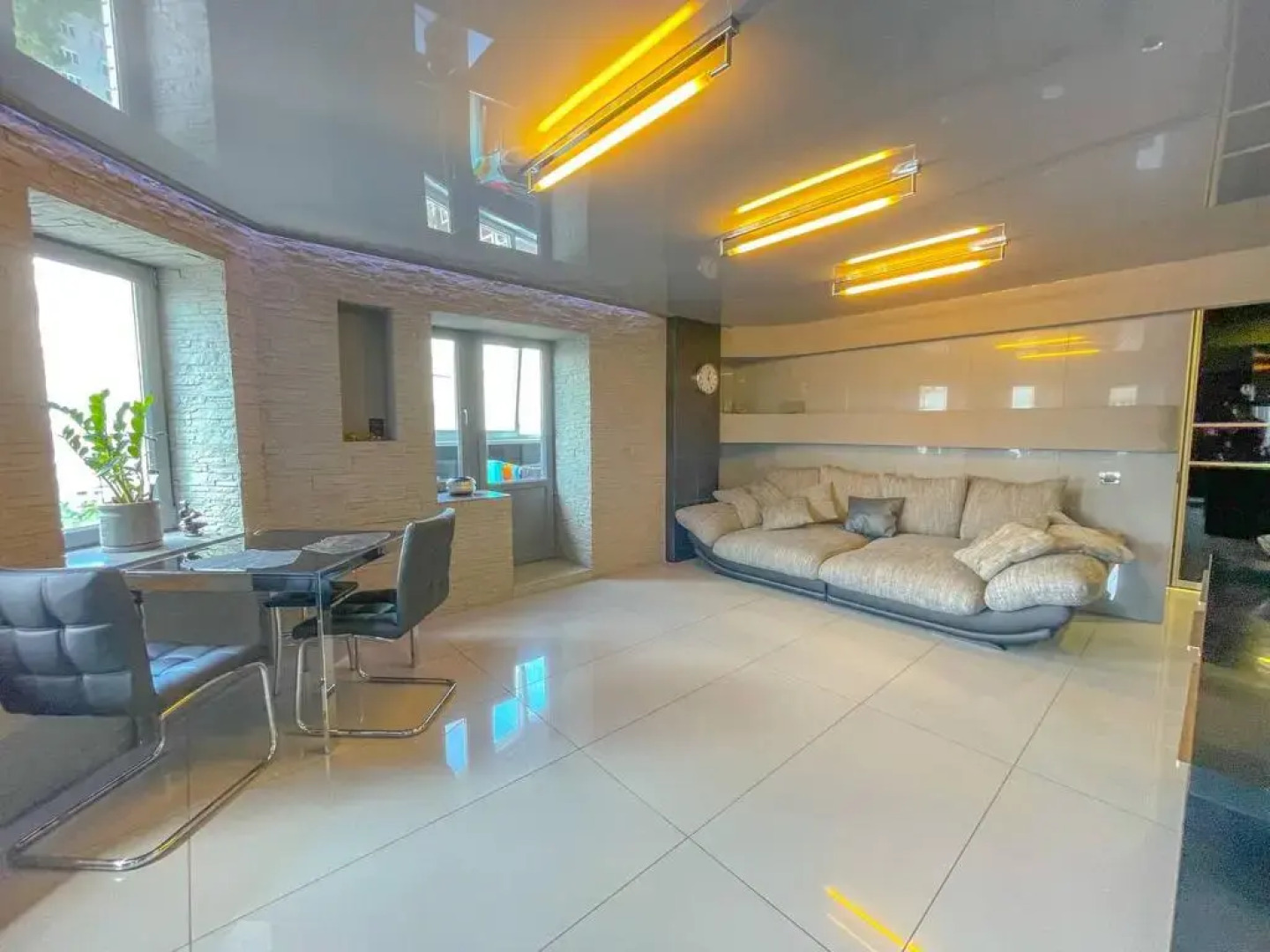 Апартаменты Московский проспект 110л