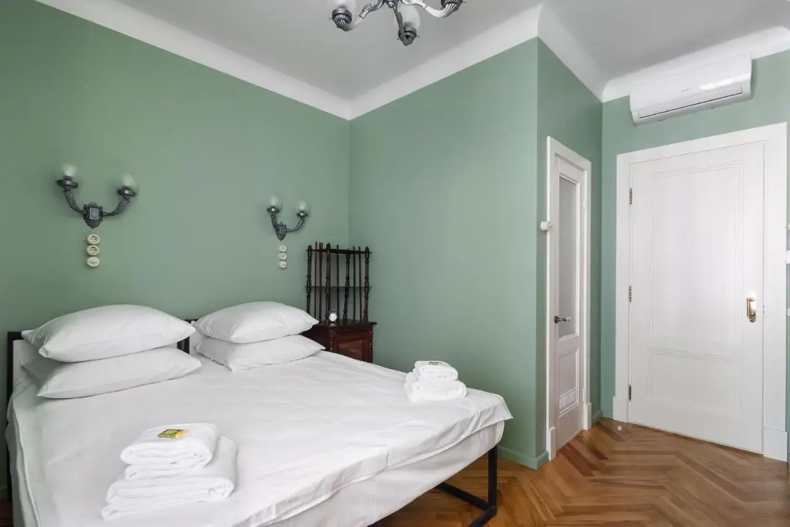 Мебелированные комнаты Дом Советов