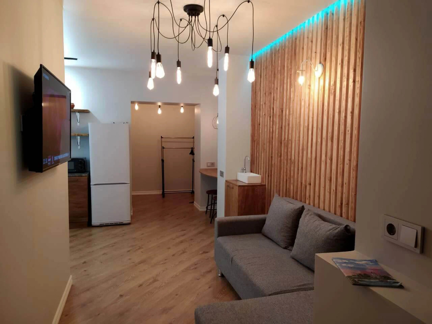 Квартира евро двухкомнатная у центрального парка, 33 квартиры