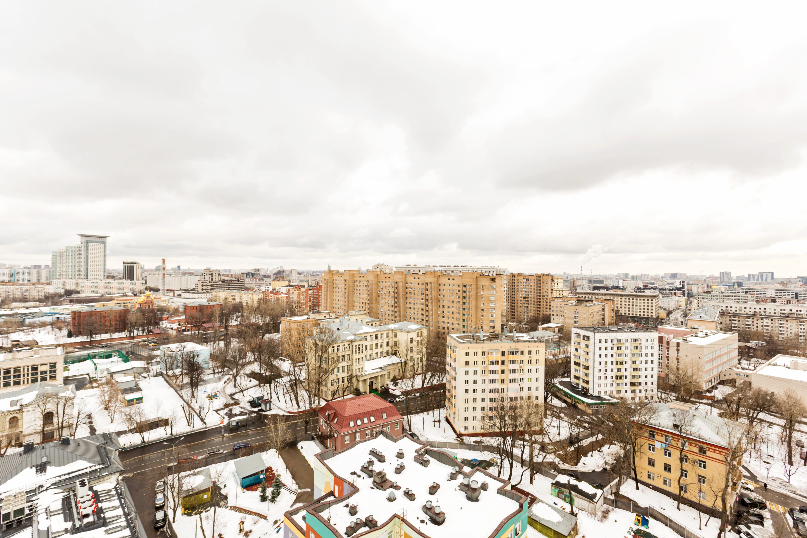 View point apartment on 19 floor 5 minutes walk to Krasnoselskaya metro
