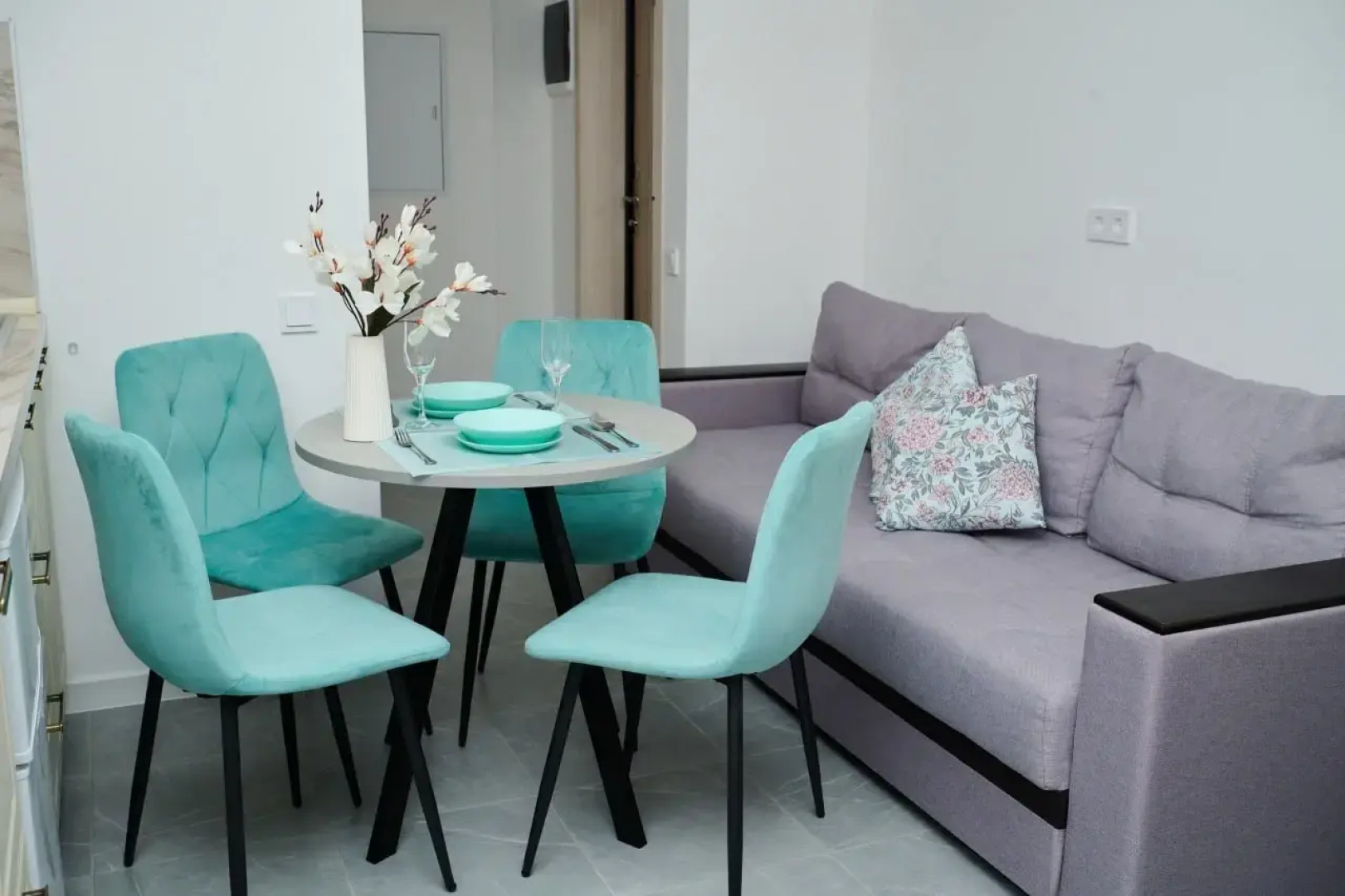 Апартаменты у театра имени Кольцова