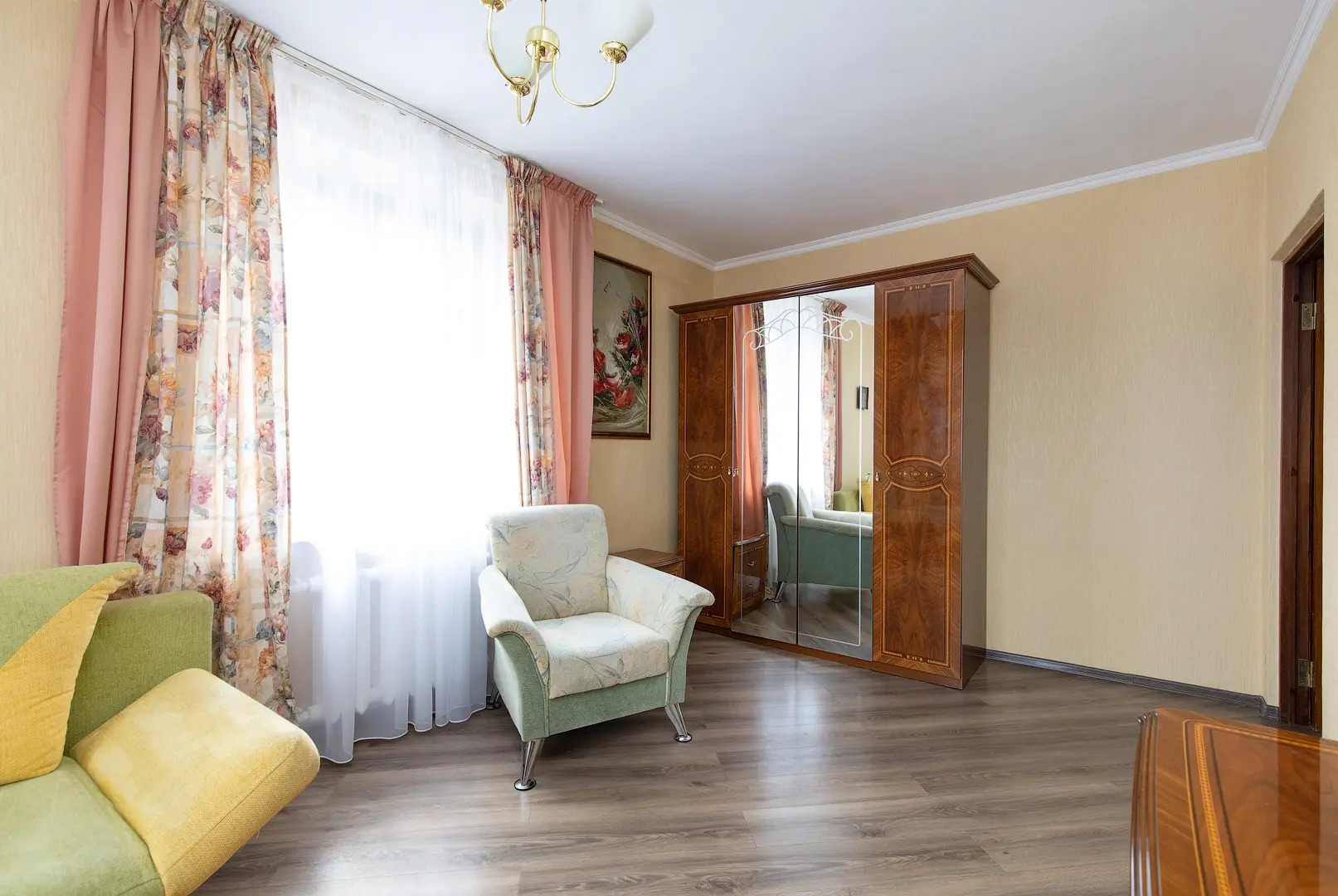 Двухкомнатные апартаменты Театральная 13