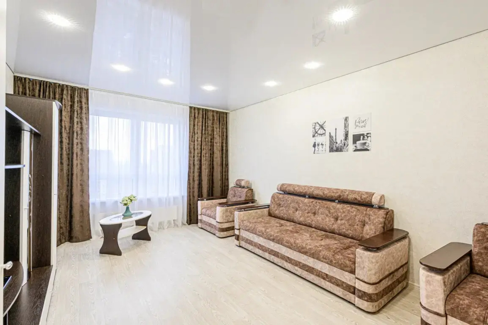 Апартаменты Stepanenkov на Большевистской 32 на 13 этаже