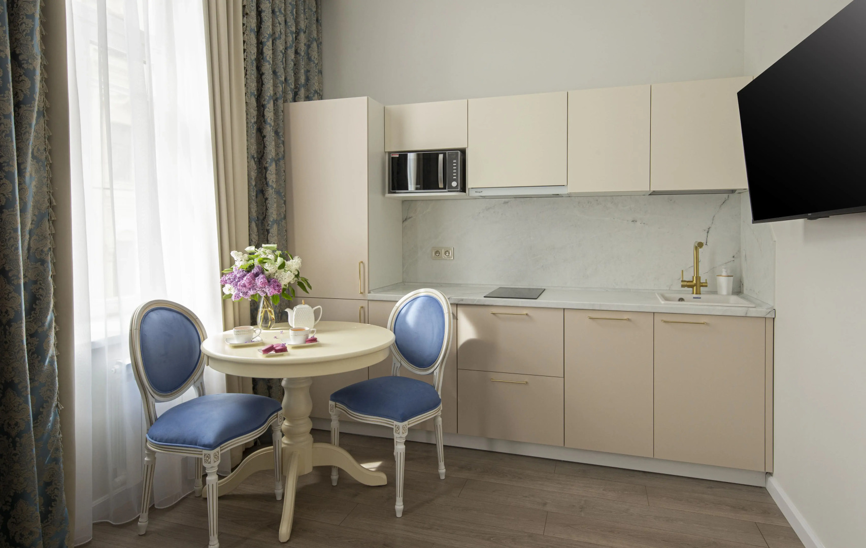 Отель Academia Особняк Teploff