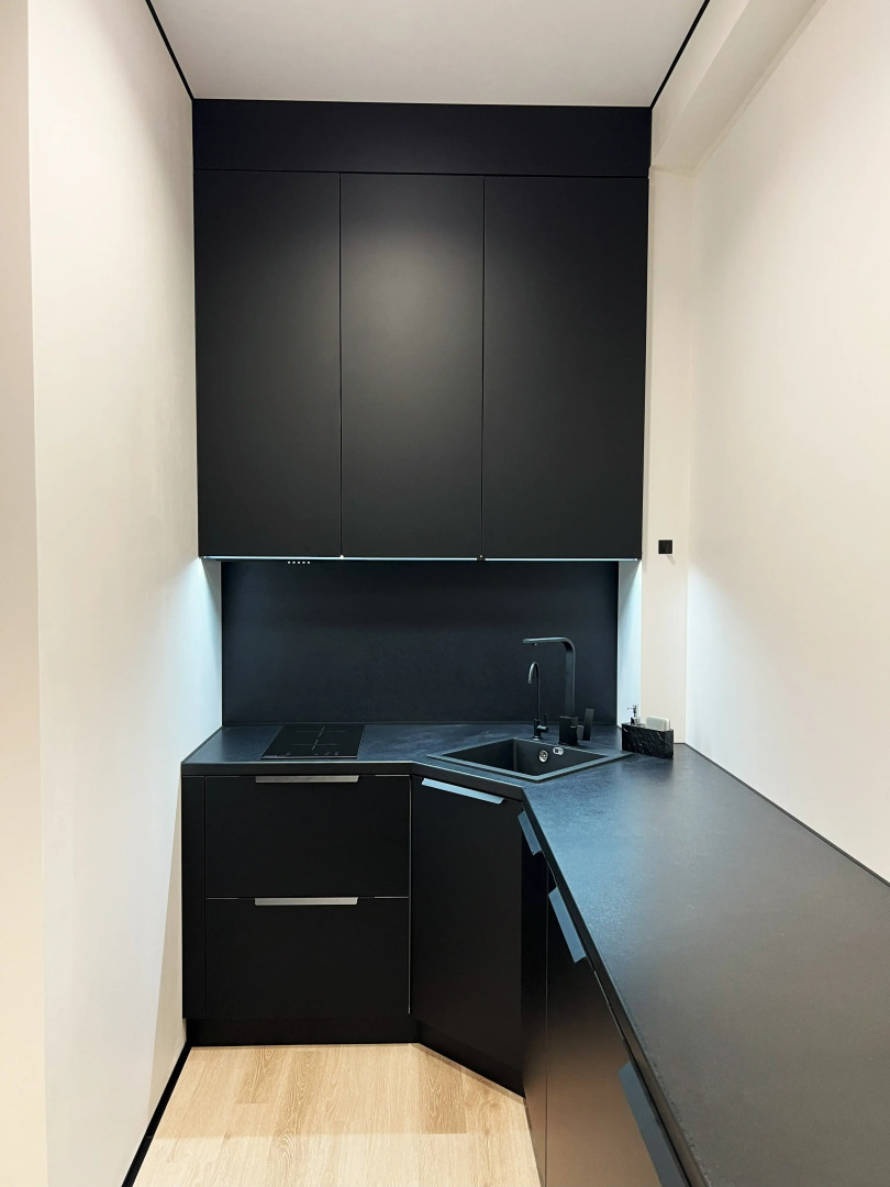 Квартира Джакузи Кино-проектор Игровая Приставка