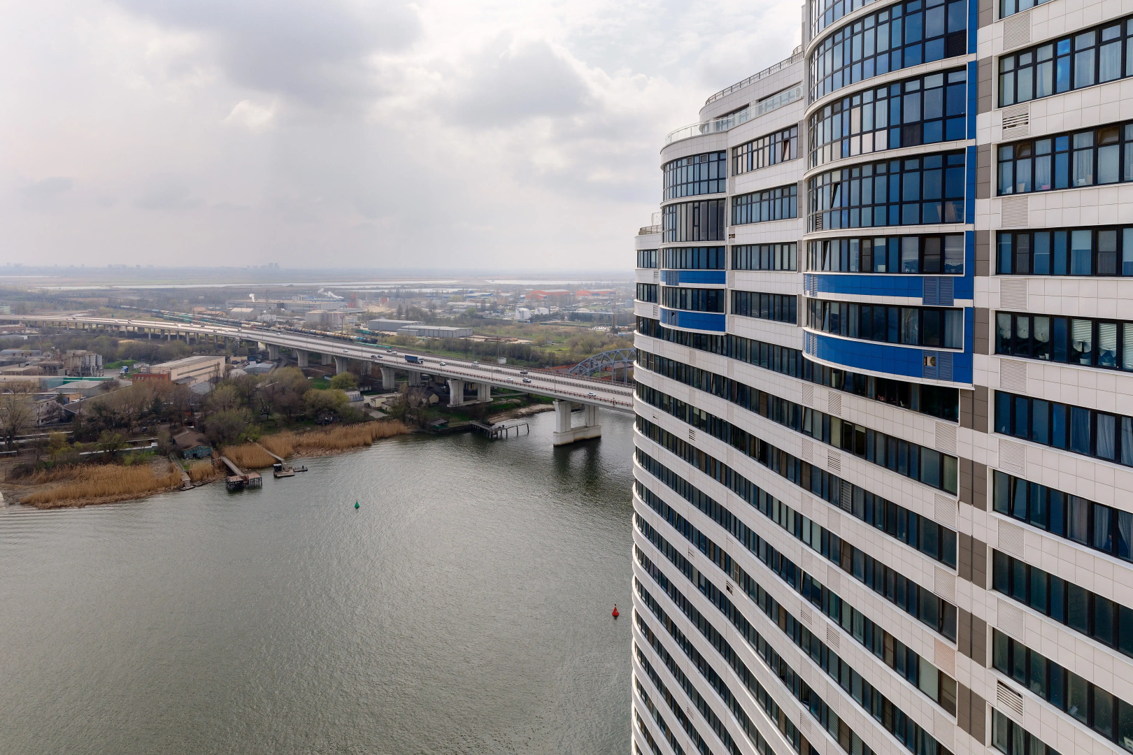 Апартаменты LUX с Шикарным Видом на Дон 25