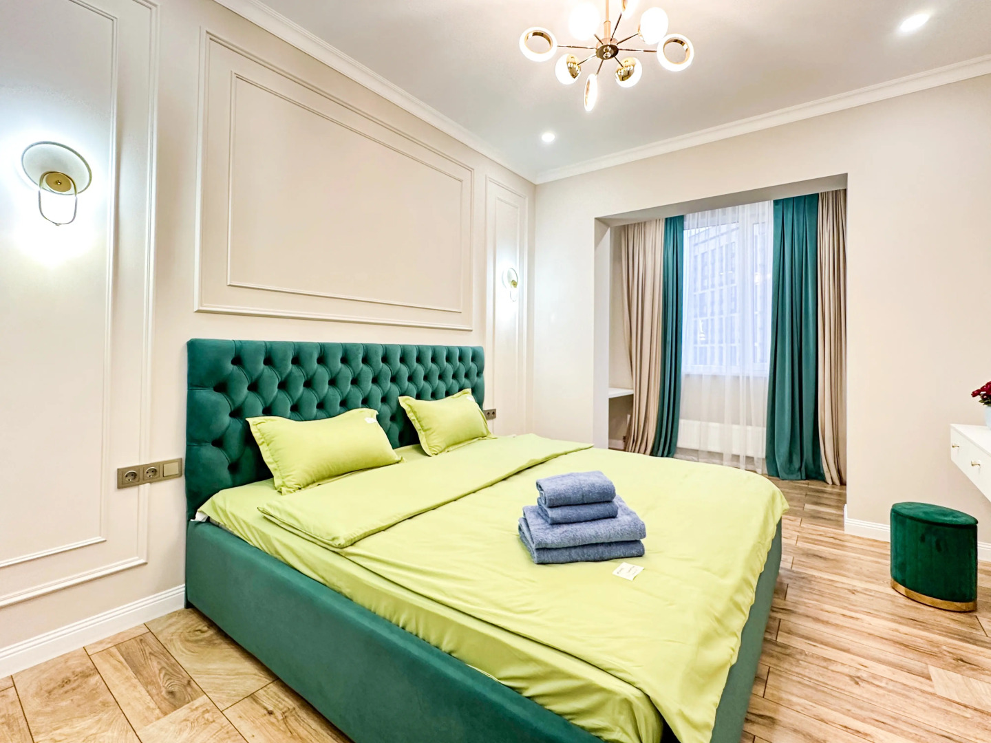 Апартаменты Лучшие Апартаменты Алматы с Видом на Горы Напротив ТРЦ Мега Алматы