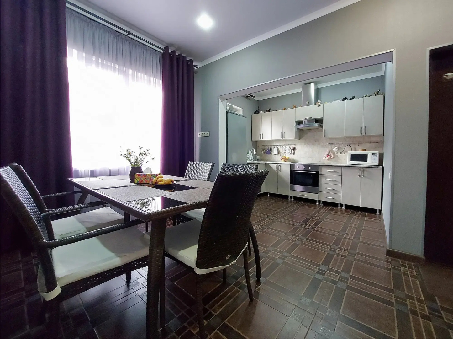 Квартира 3-комнатная на Новом Районе