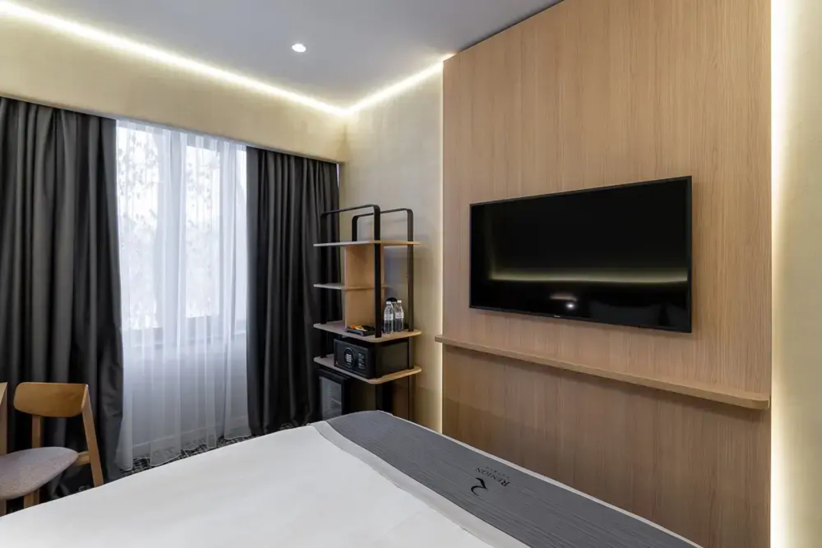 Отель Renion City