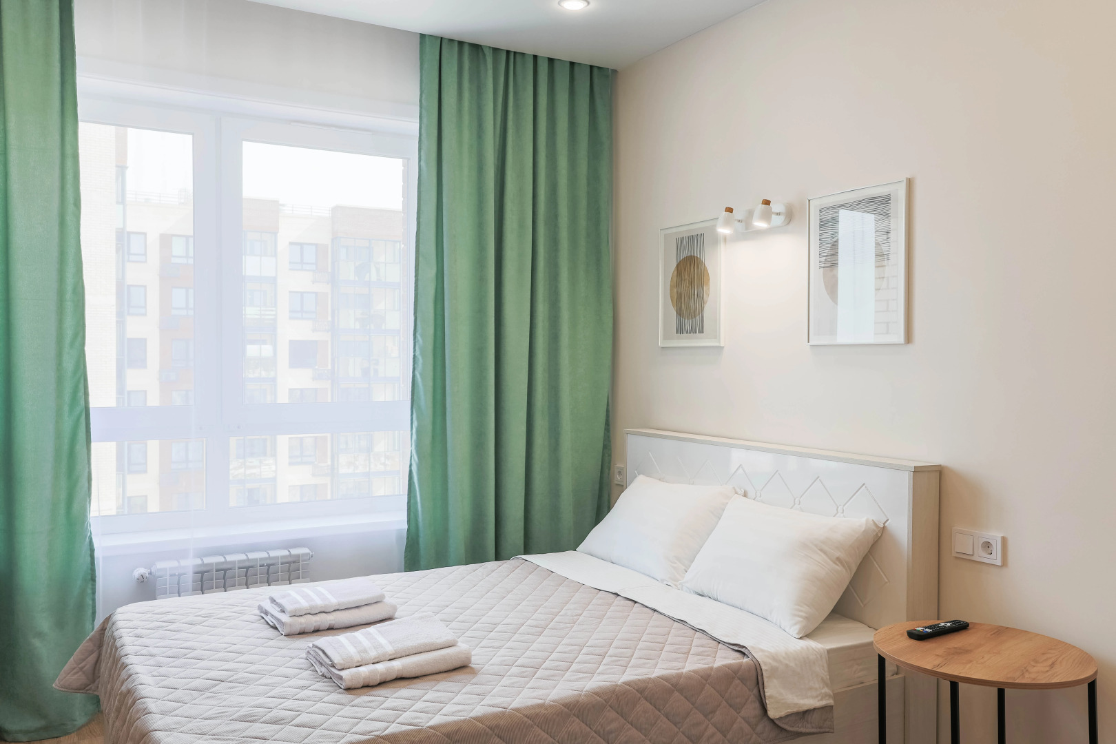 Апартаменты Луна рядом с Политехом на 2 гостя