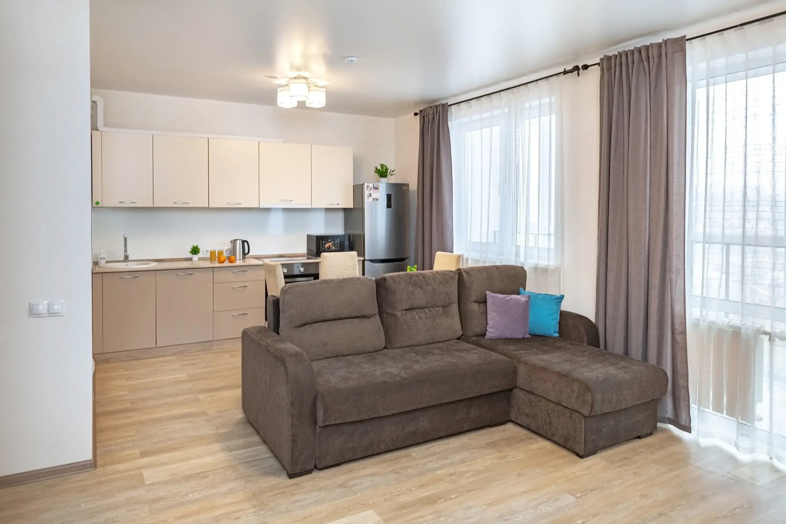 Апартаменты TopHouse на Можжевеловой 18, 103