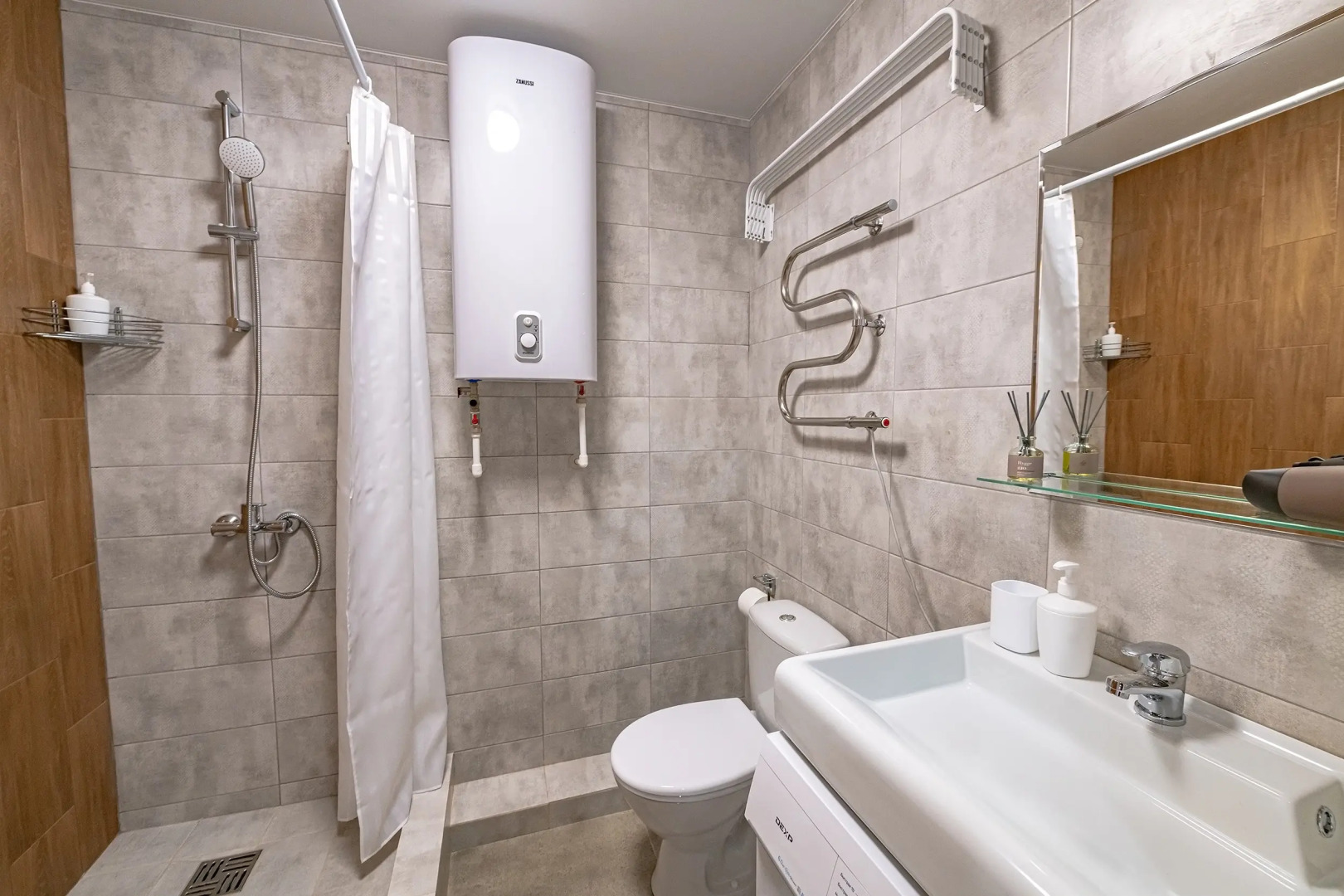 Апартаменты TopHouse на Авраменко 17, 4