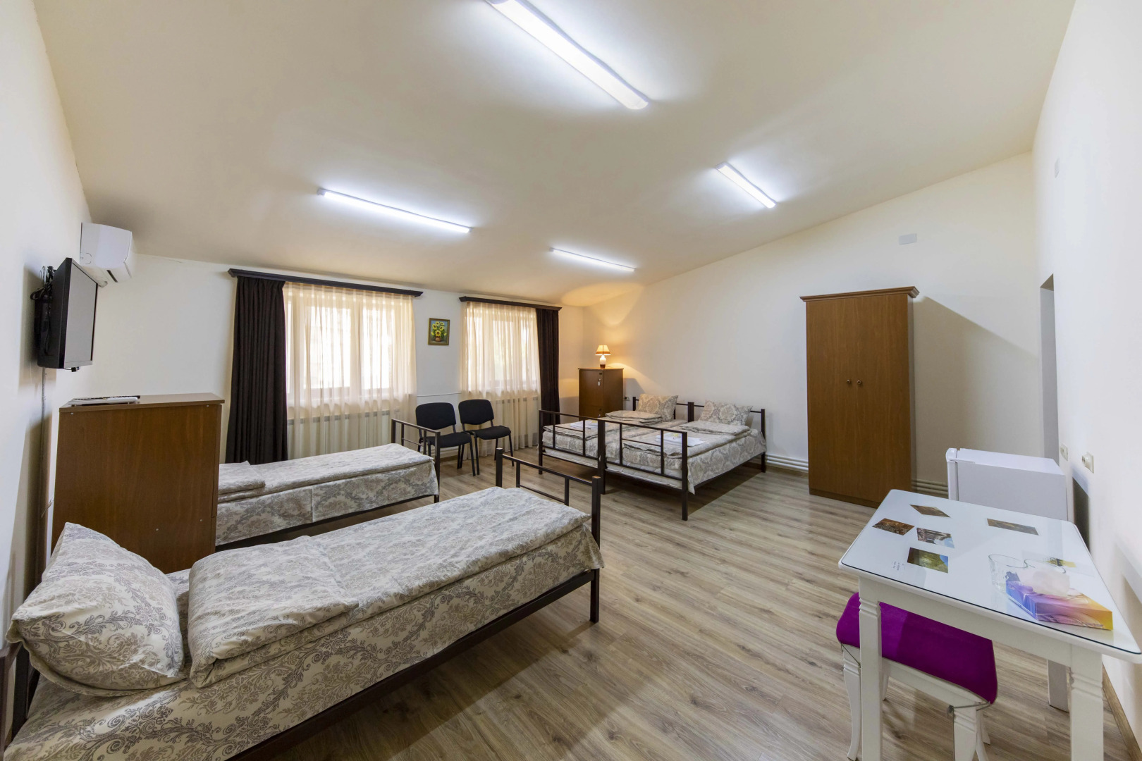 Отель Tatev Hotel and Tours