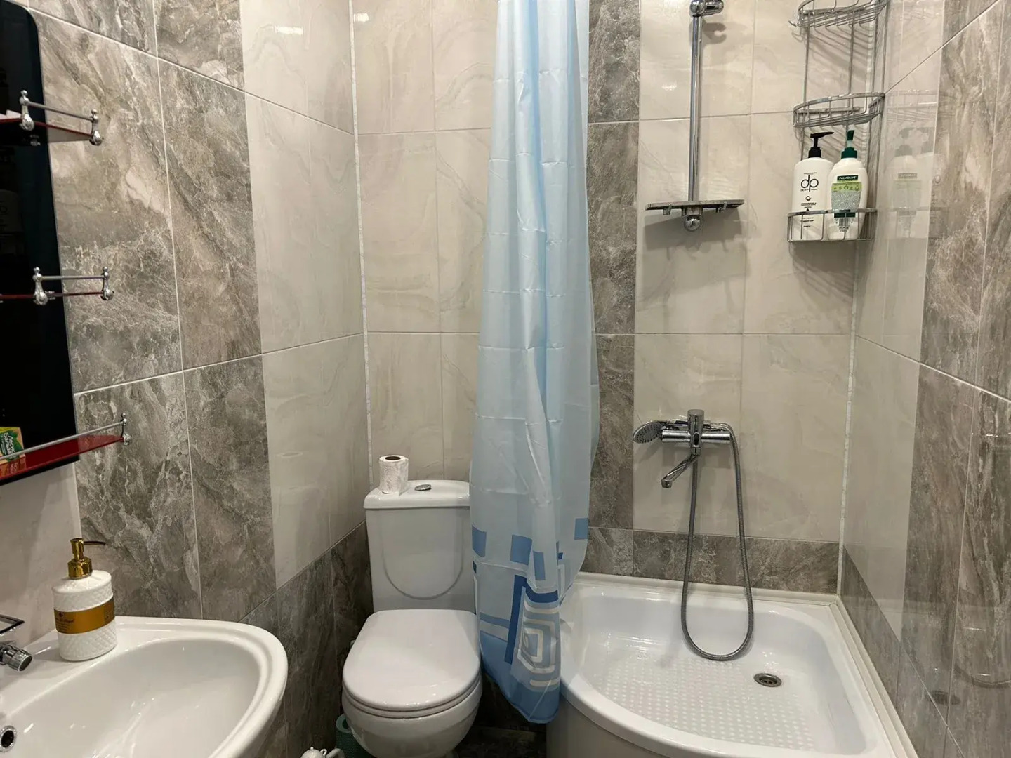 Апартаменты "Эленика" в Центре Каспийска с видом на море