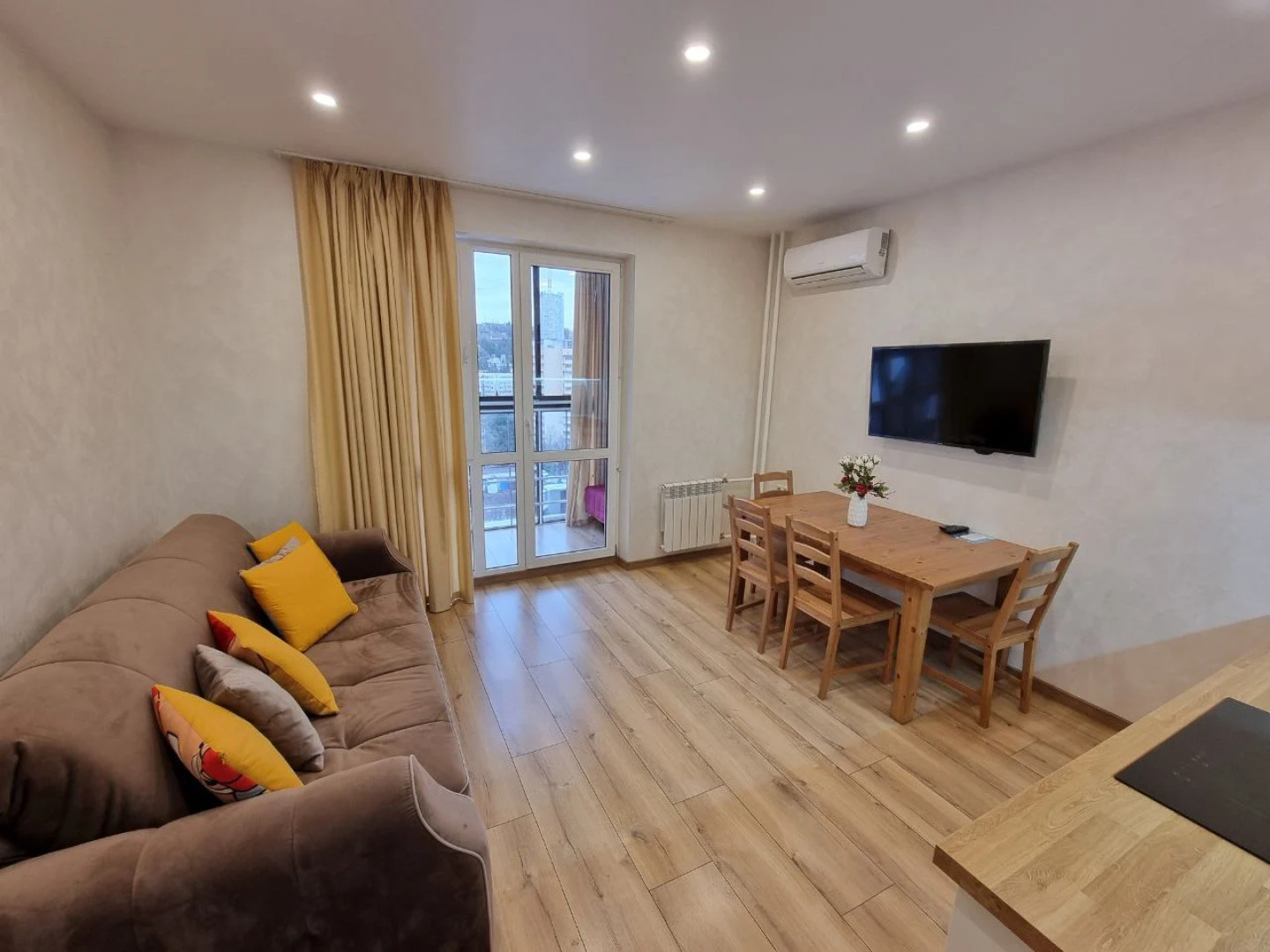 Квартира В Самом Центре Сочи