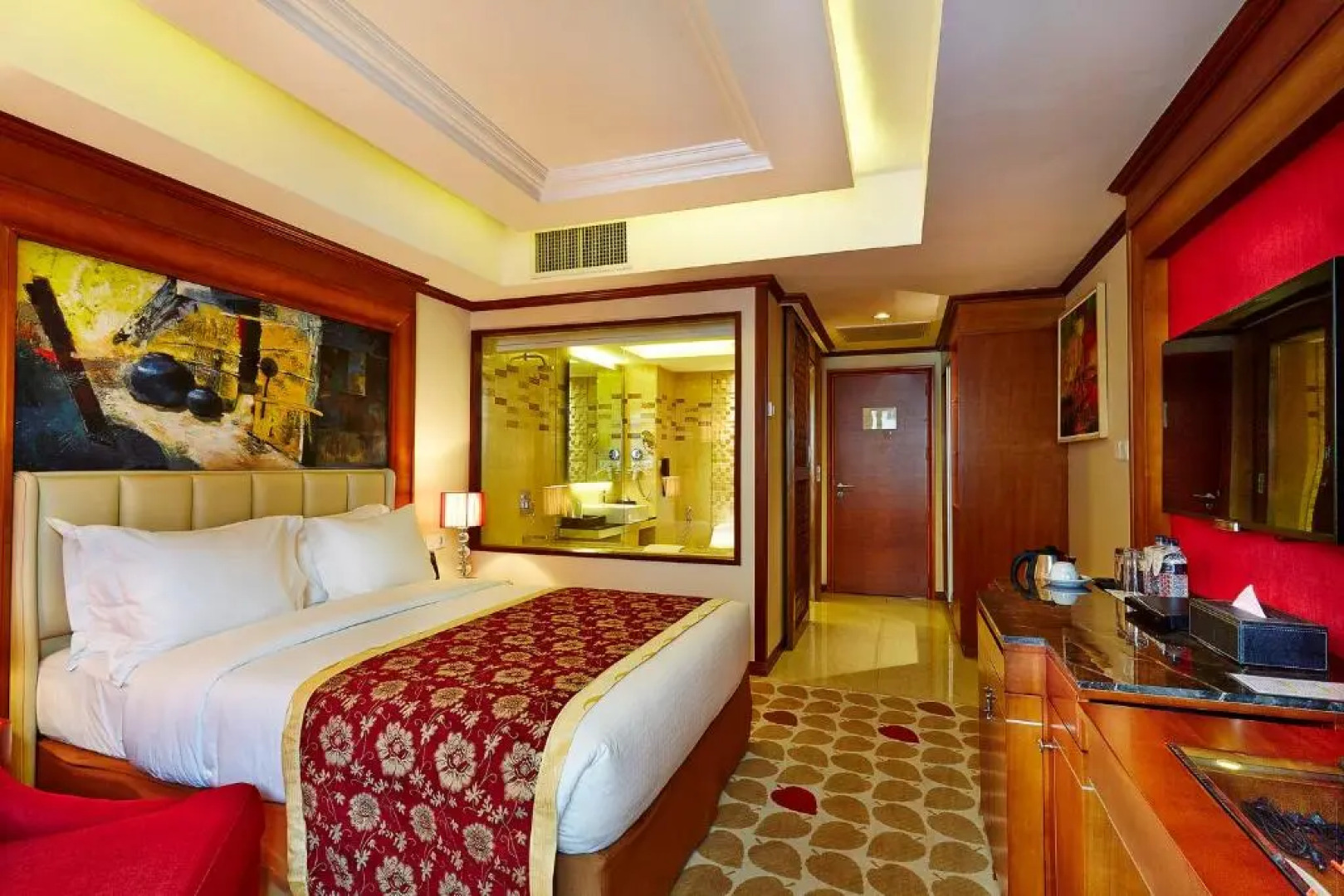 Отель Six Seasons