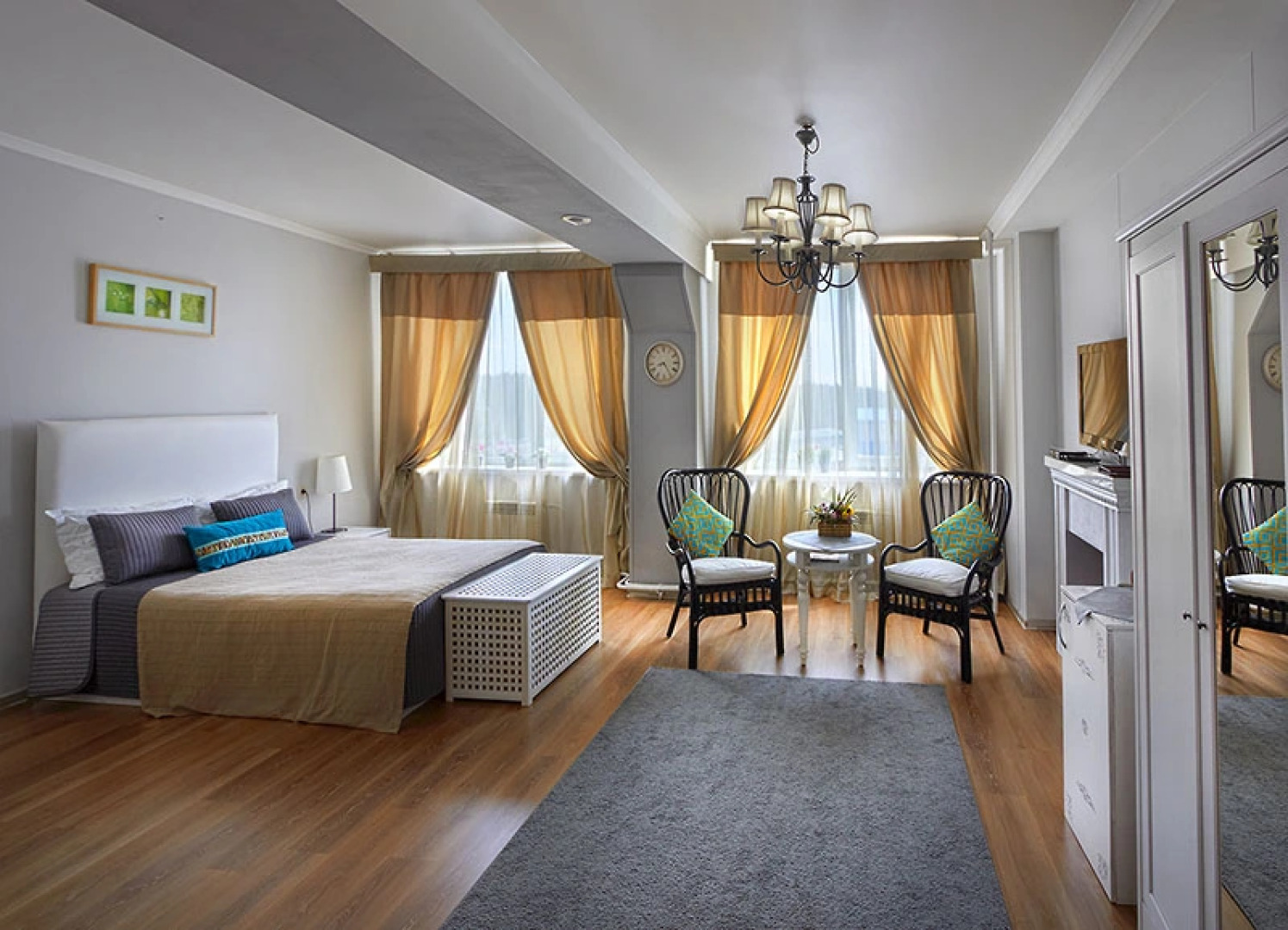 Мини-Отель Де Пари