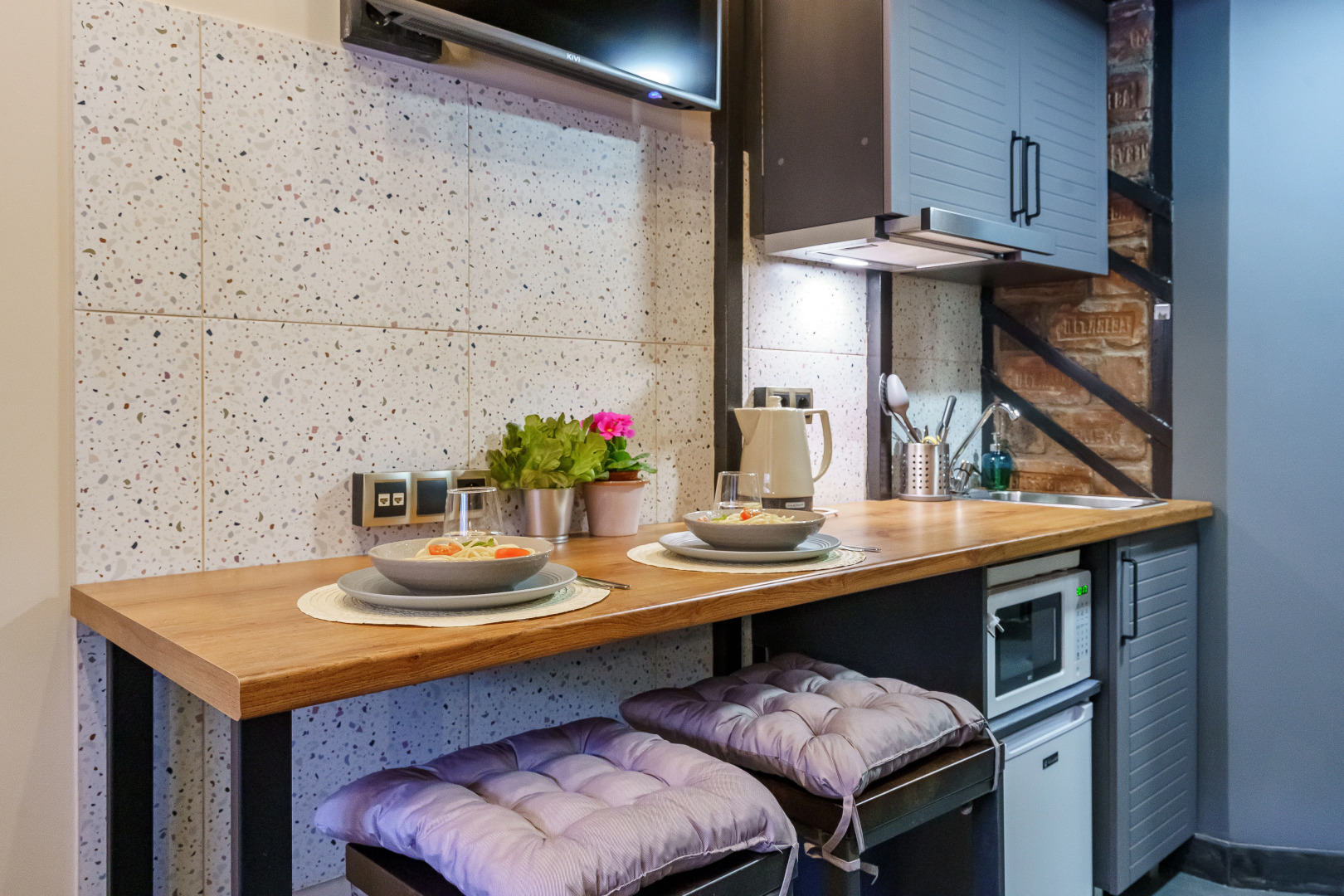 Апартаменты Alpine Urban Garden 1