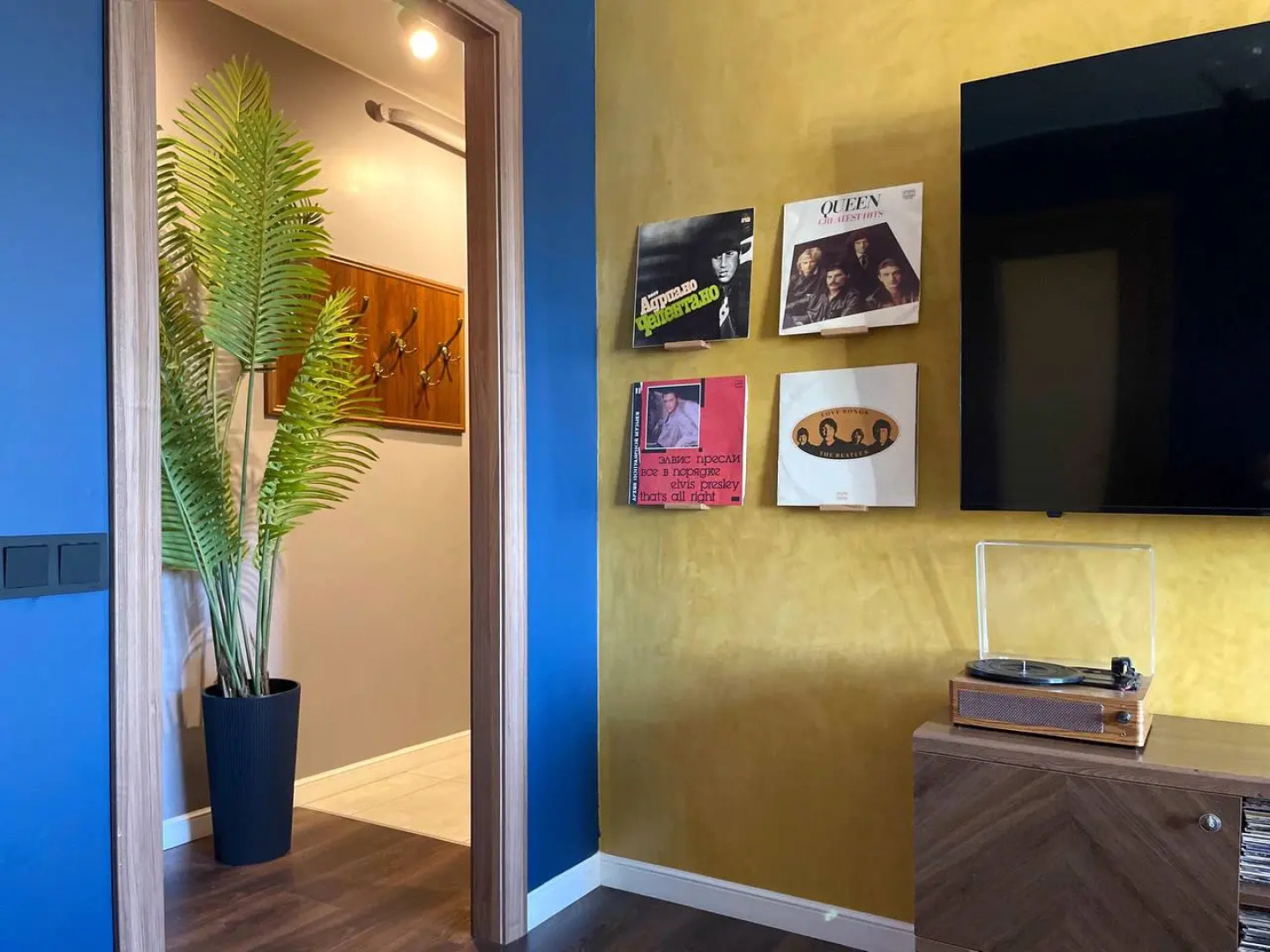 Квартира с видом на набережную в центре Великого Новгорода