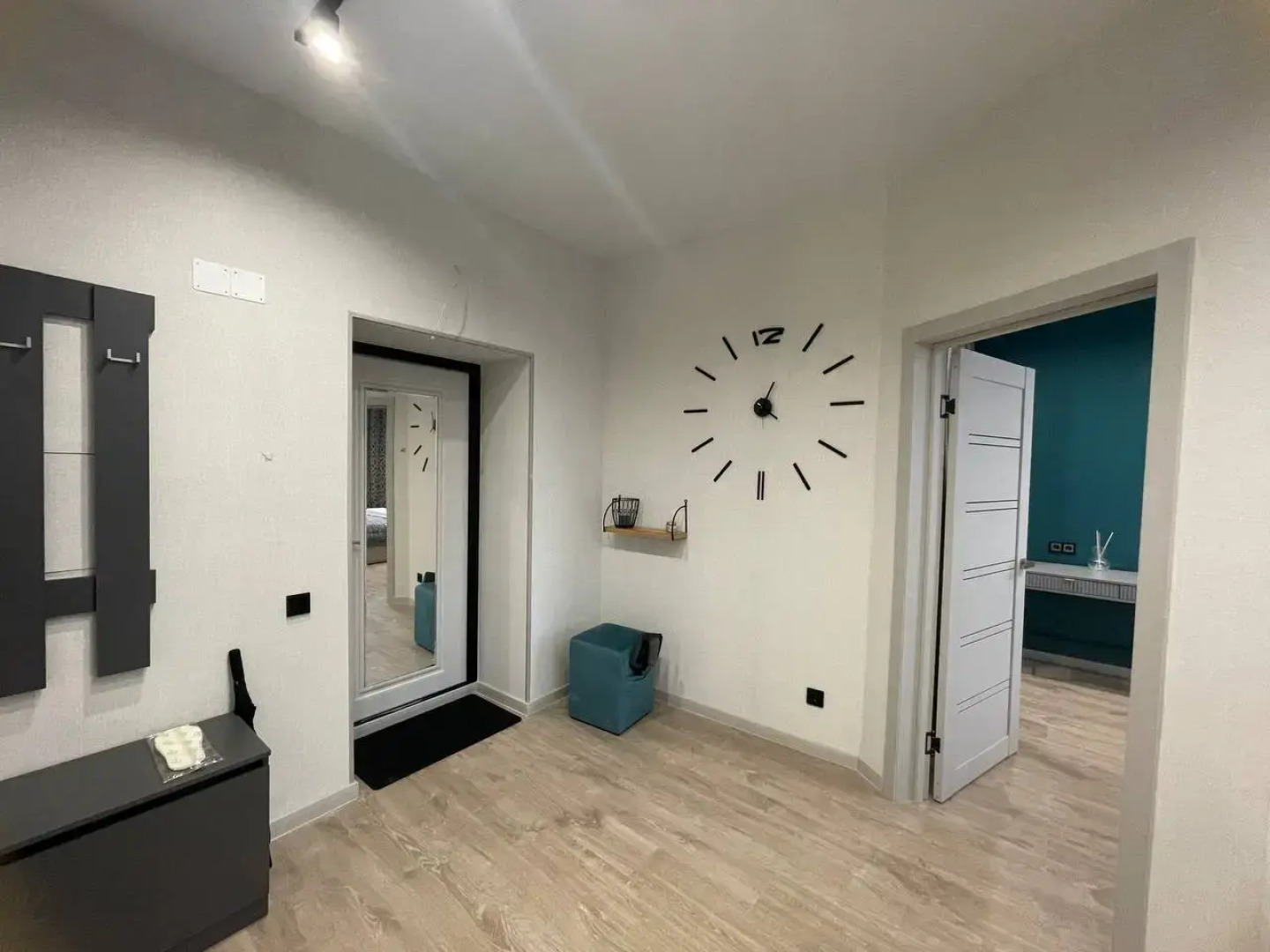 Квартира Уютный Апарт Шик Рядом с Рыбной Деревней