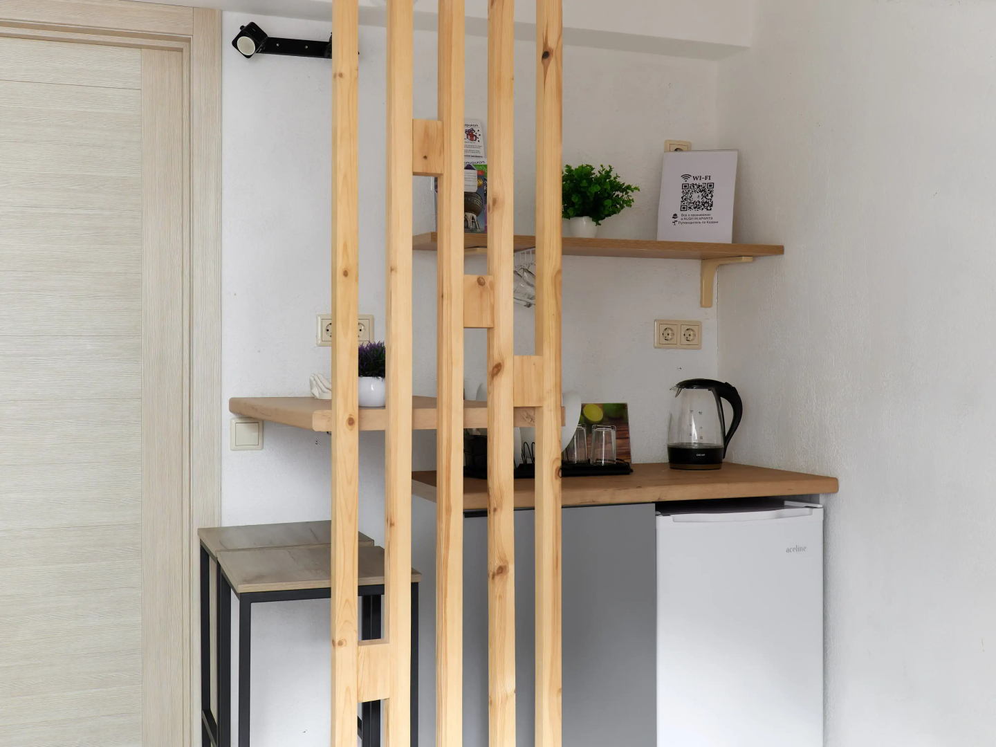 Меблированные Комнаты Rush in Aparts Своя парковка Центр Города Рядом Метро ЖД Вокзал