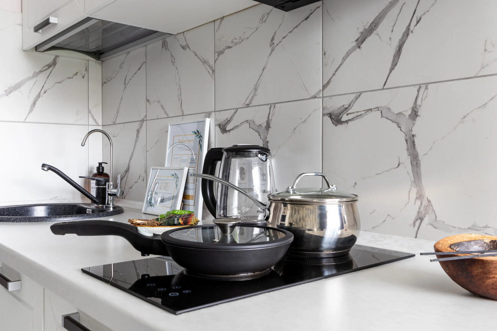 Квартира RoomyRoom Emerald