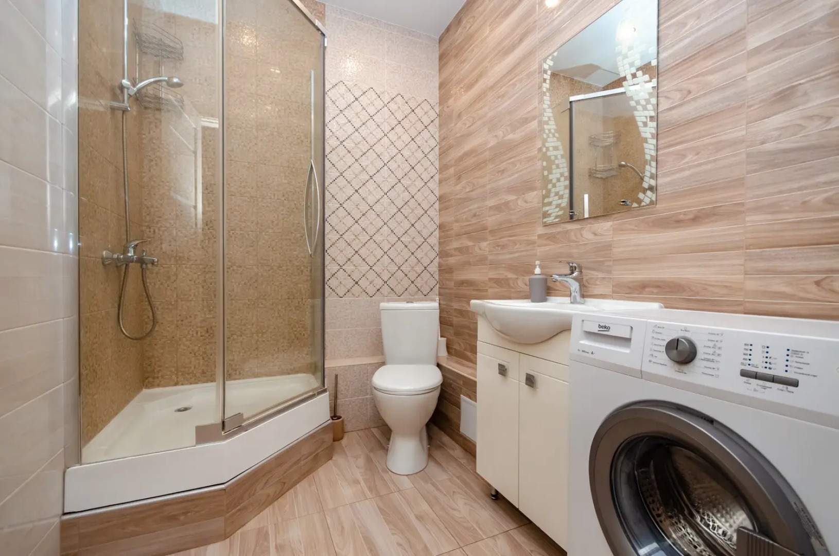 Апартаменты на улице Фрунзе 20 этаж 22