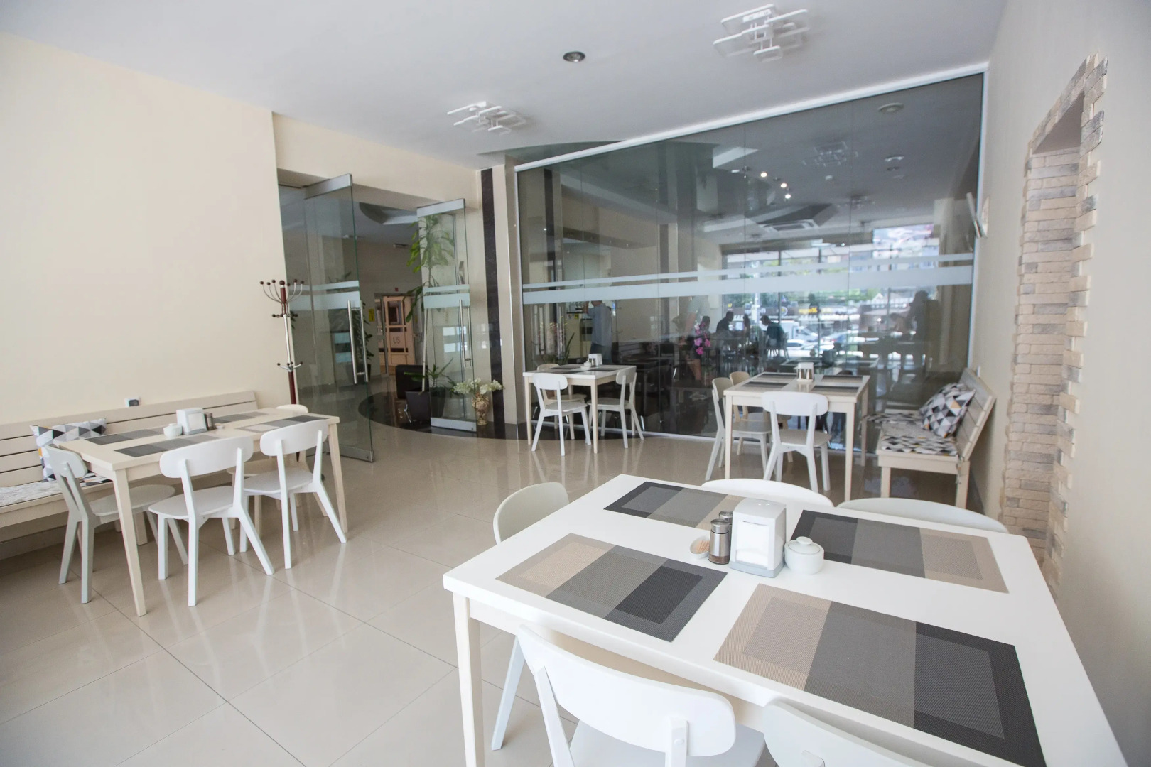 Отель Бригантина