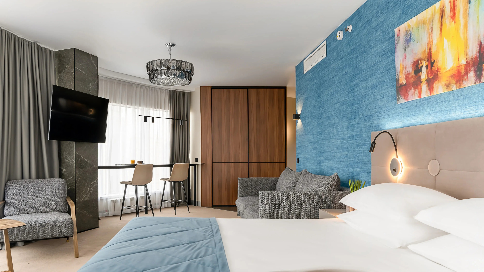 Отель New Living Vladivostok