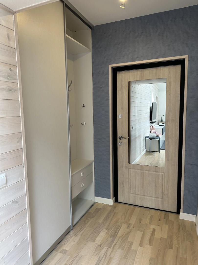 Апартаменты с двумя спальнями в частном доме