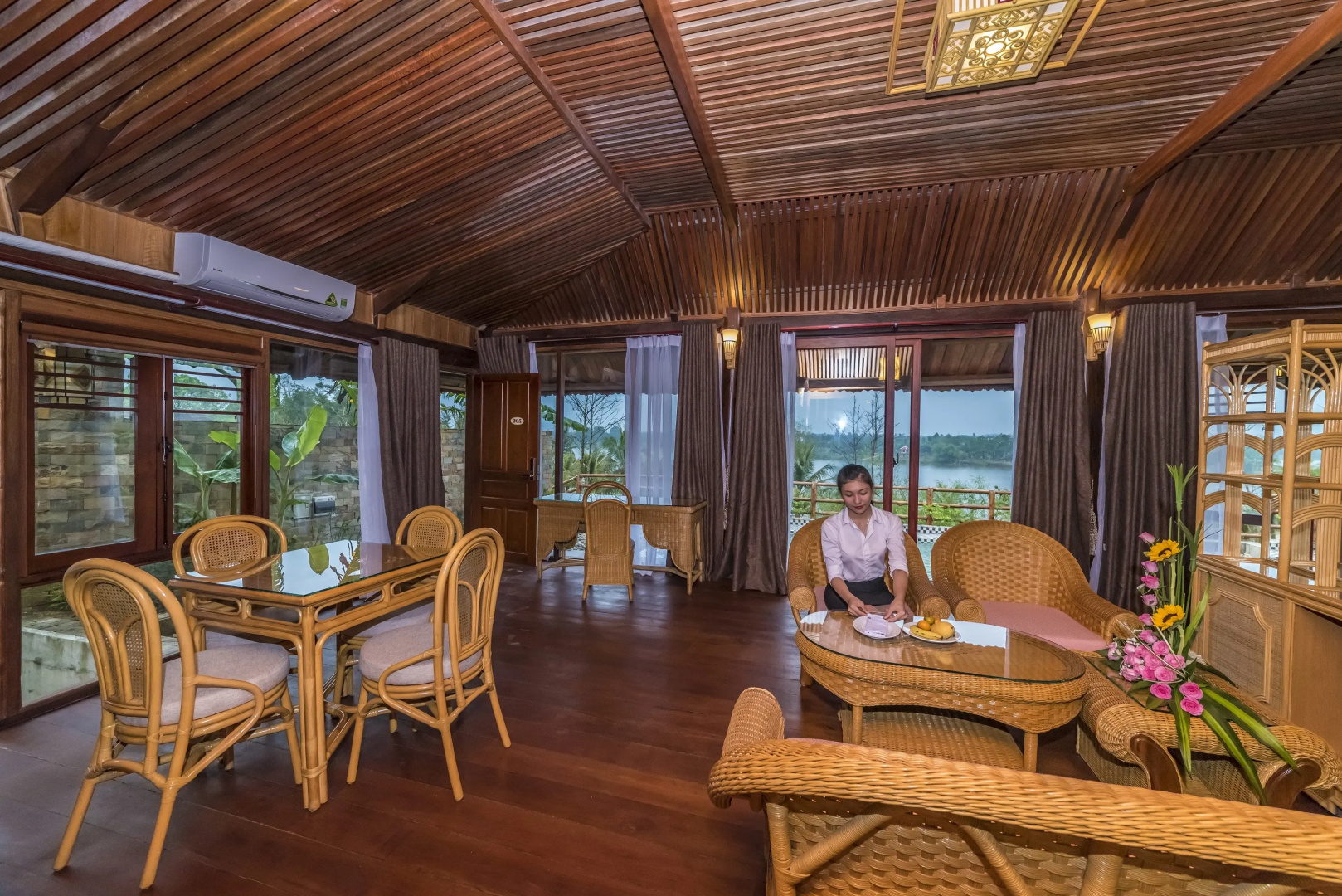 Отель Sankofa Village Hill Resort and Spa