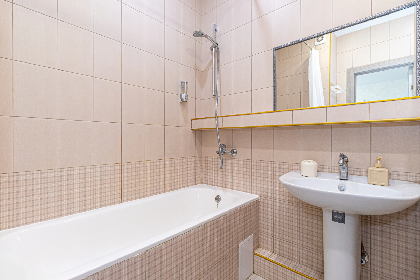 Апартаменты Рядом с парком Галицкого