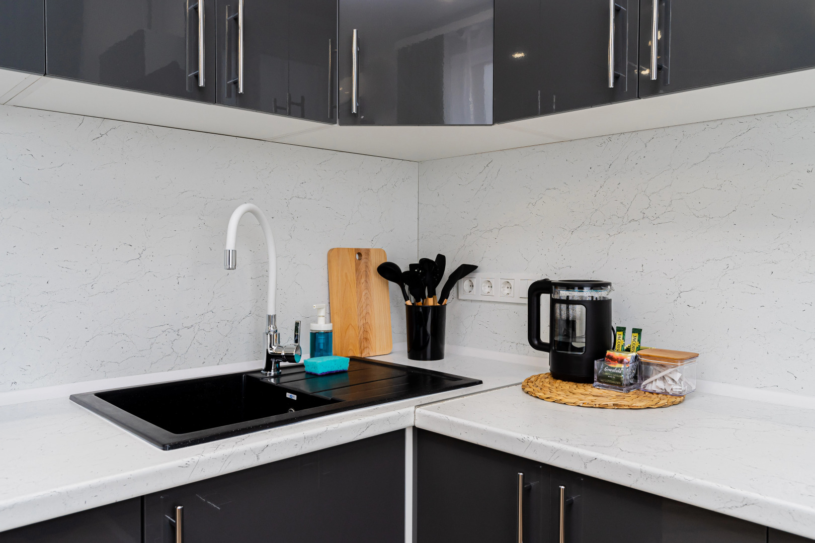 Квартира ЛЮКС Посуточно в ЖК Черника