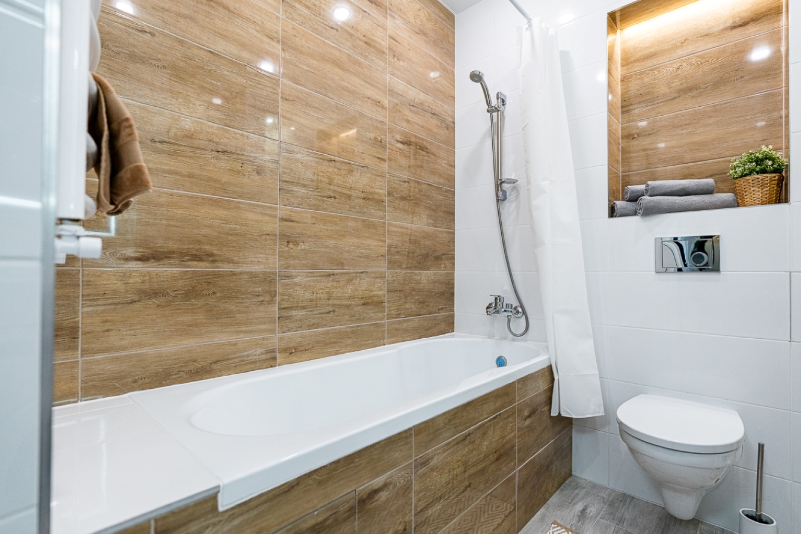 Апартаменты Чёрное дерево 2.0