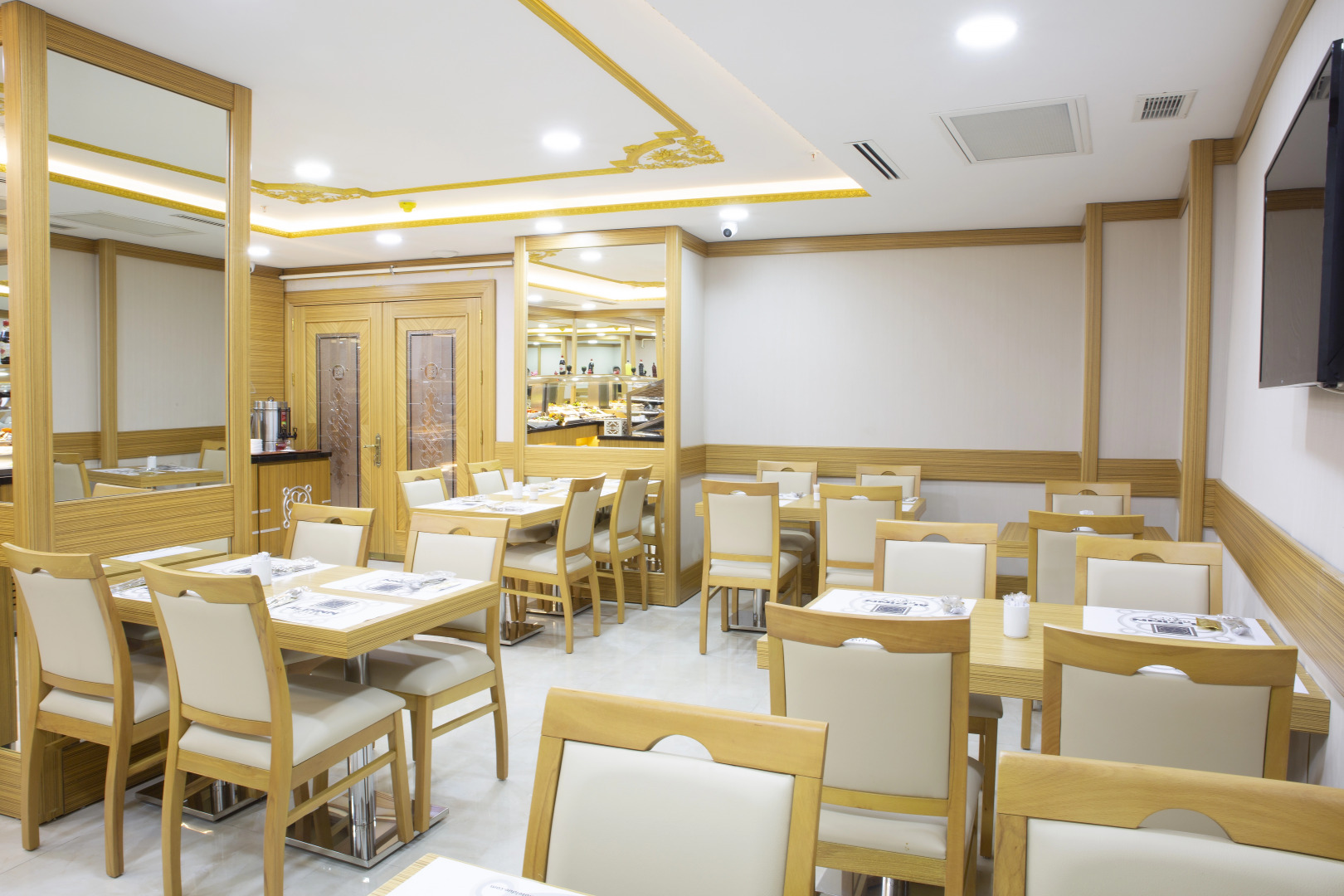 Отель Alpinn Due