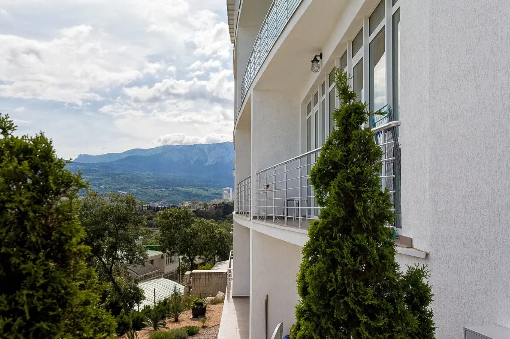 Квартира Однокомнатная Квартира в г. Ялта, на ул.Щорса, 42